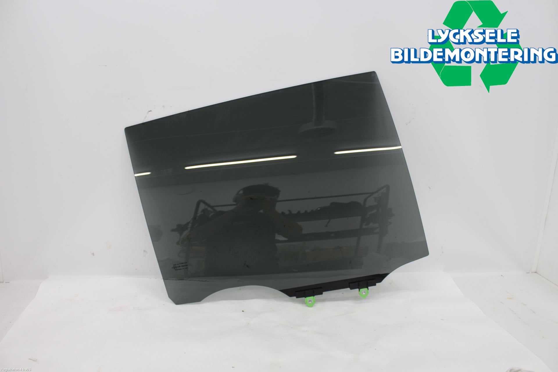 Toyota COROLLA 19- Dörruta Bak Höger