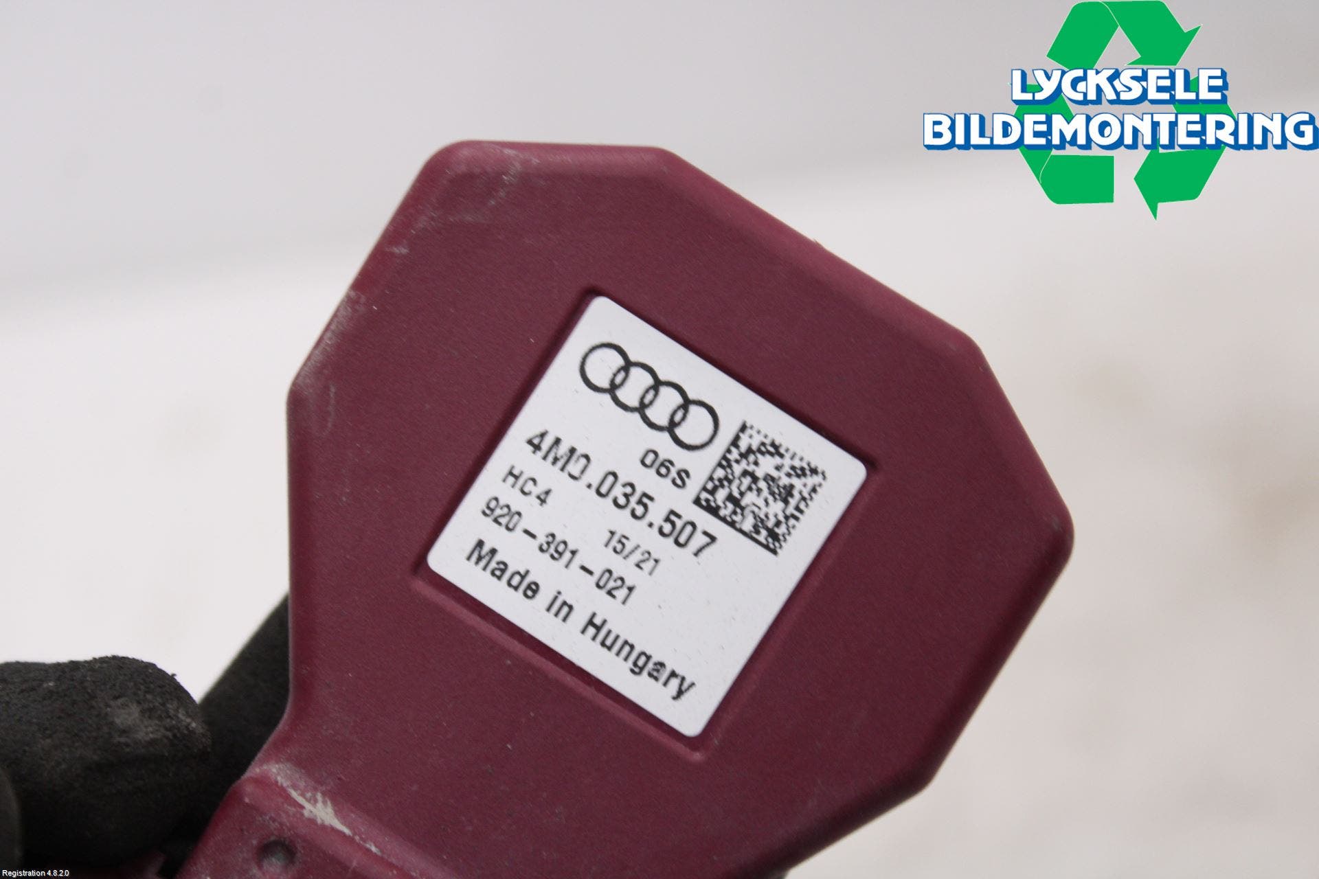 Audi A6 F2/C8 19- Antenn