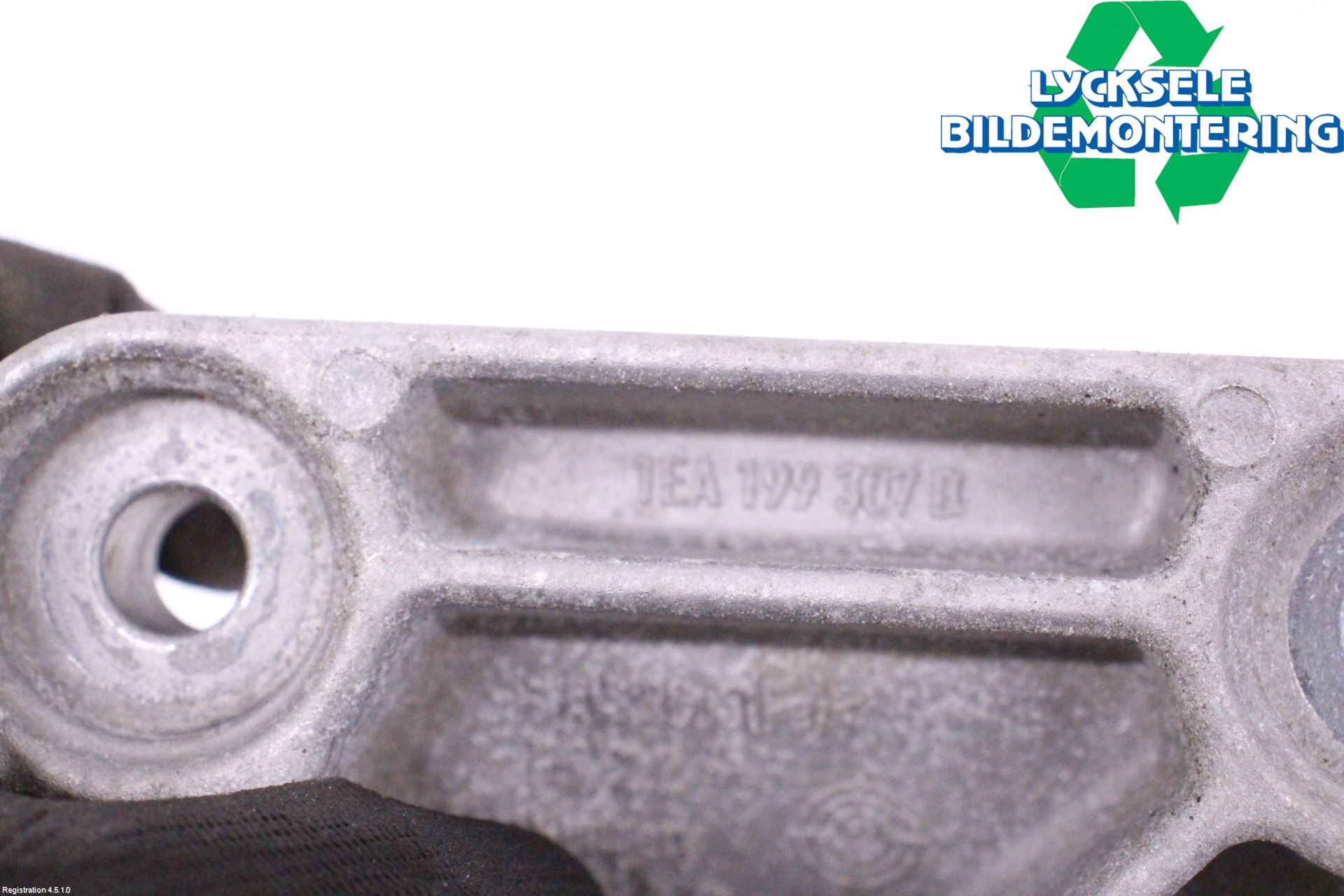 Volkswagen VW ID.4 21- Motorfäste