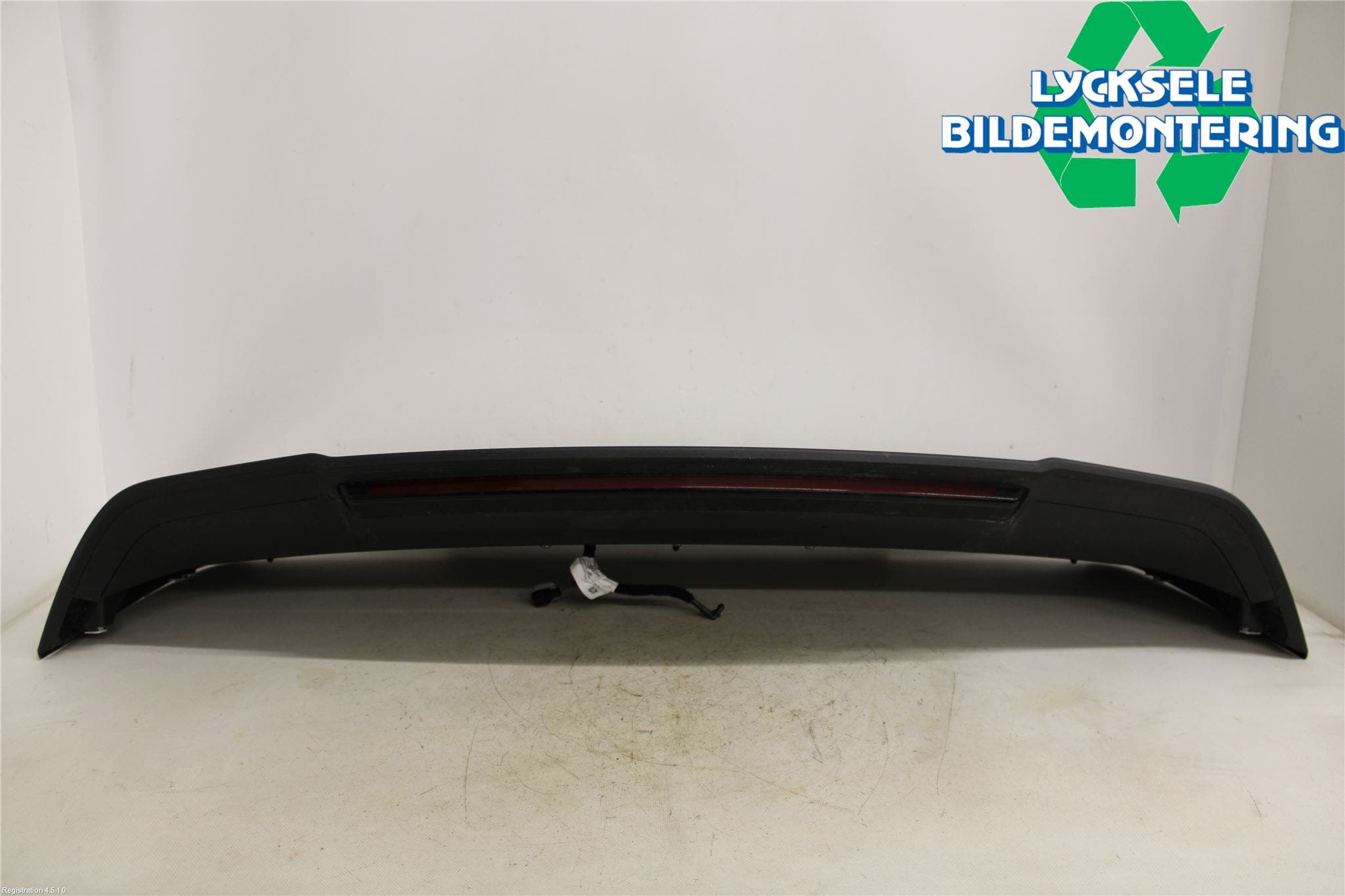 Skoda ENYAQ iV 21- Spoiler Baklucka