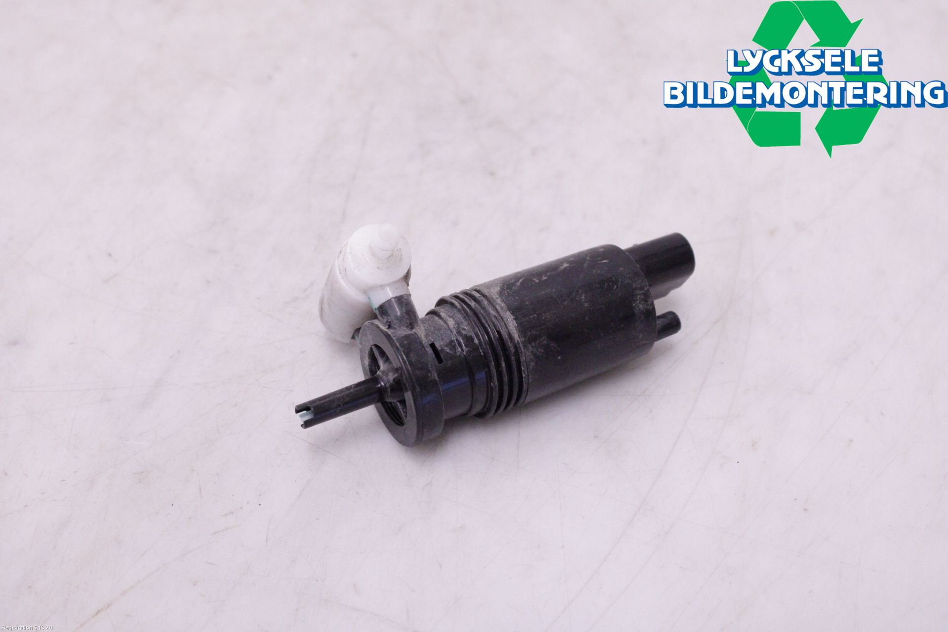 Mercedes-Benz MB VITO/V-KLASS (W640,W447,W448) 14- Spolarpump Vindruta