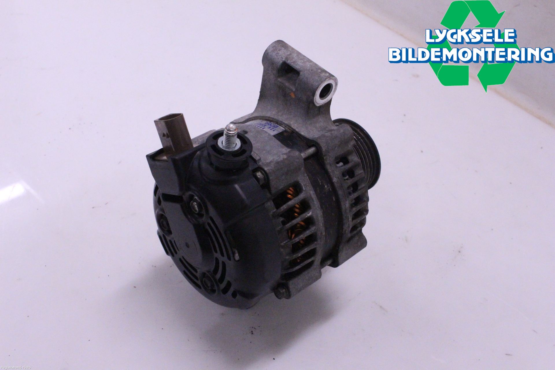 Isuzu D-MAX Generator