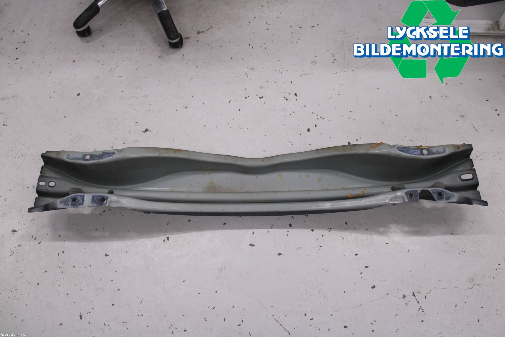 Volvo XC70 08-13 Stötfångarbalk Bak