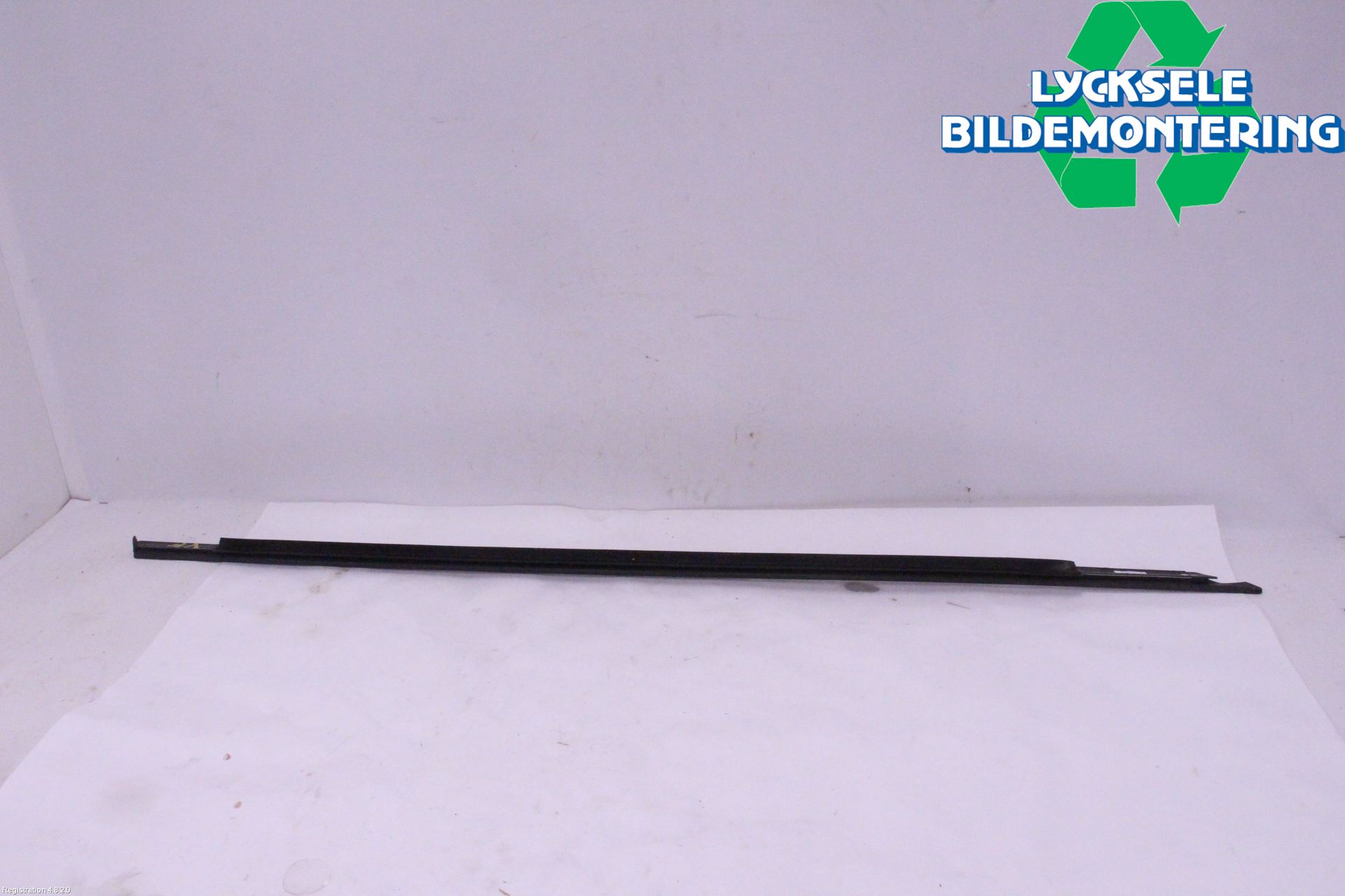 Audi A6 F2/C8 19- Dörr Dekorlist Fram Vä