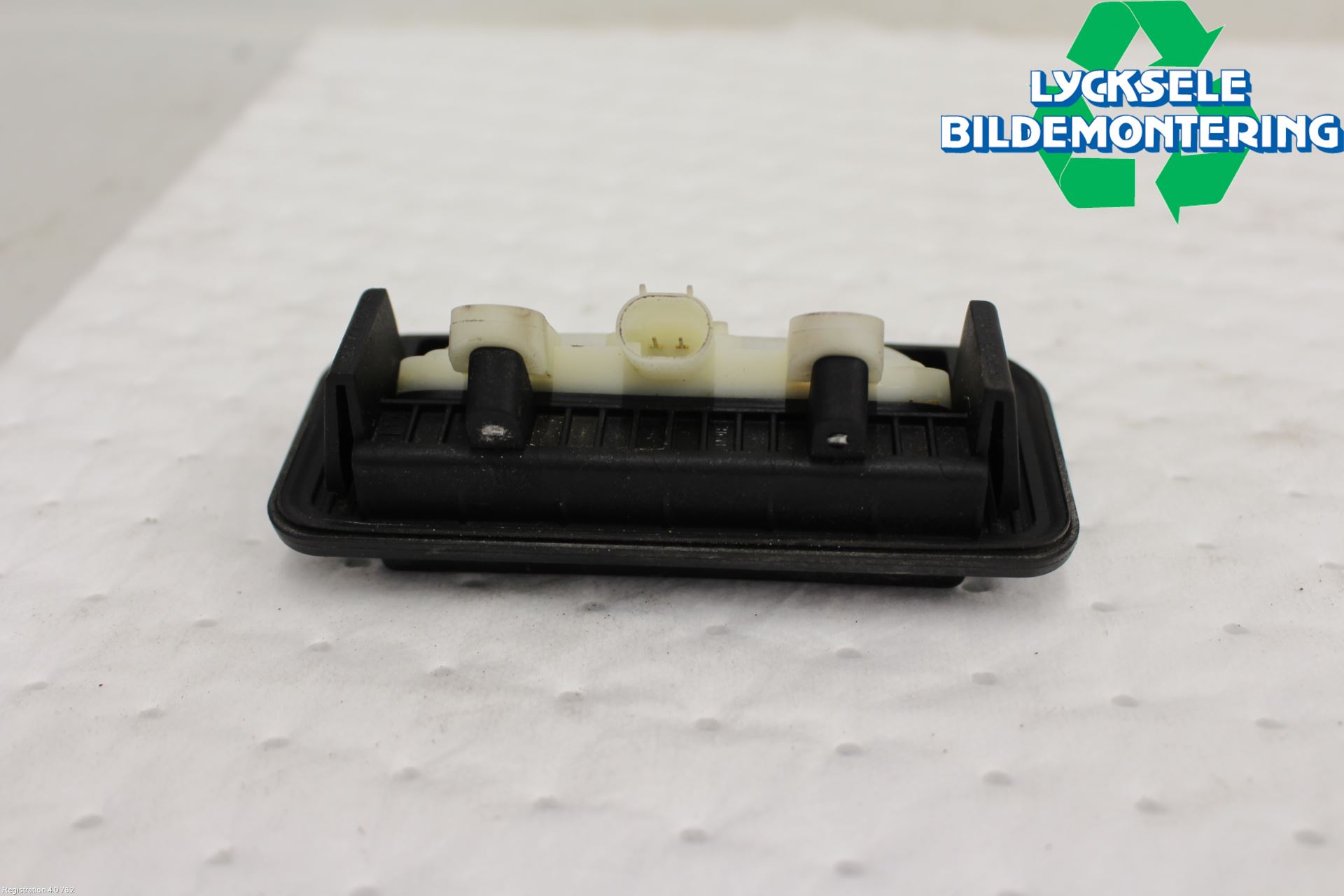 Mercedes-Benz MB E-KLASS (W212) 09-16 Bakluckehandtag