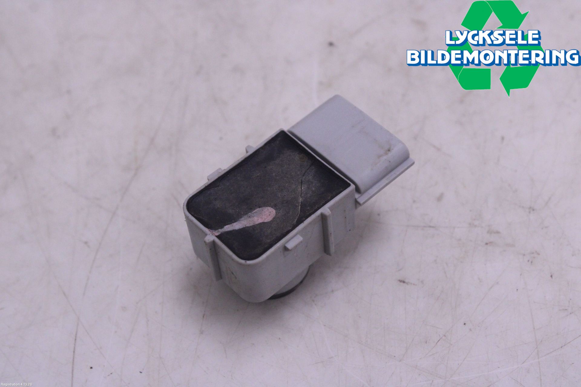 Hyundai SANTA FE 13-18 Parkeringshjälp Backsensor