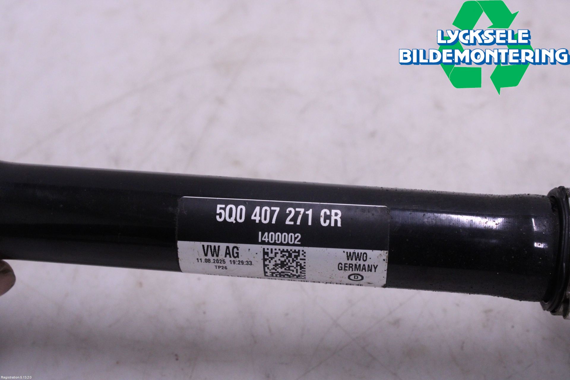 Volkswagen VW T-ROC 18- Drivaxel Fram Vänster