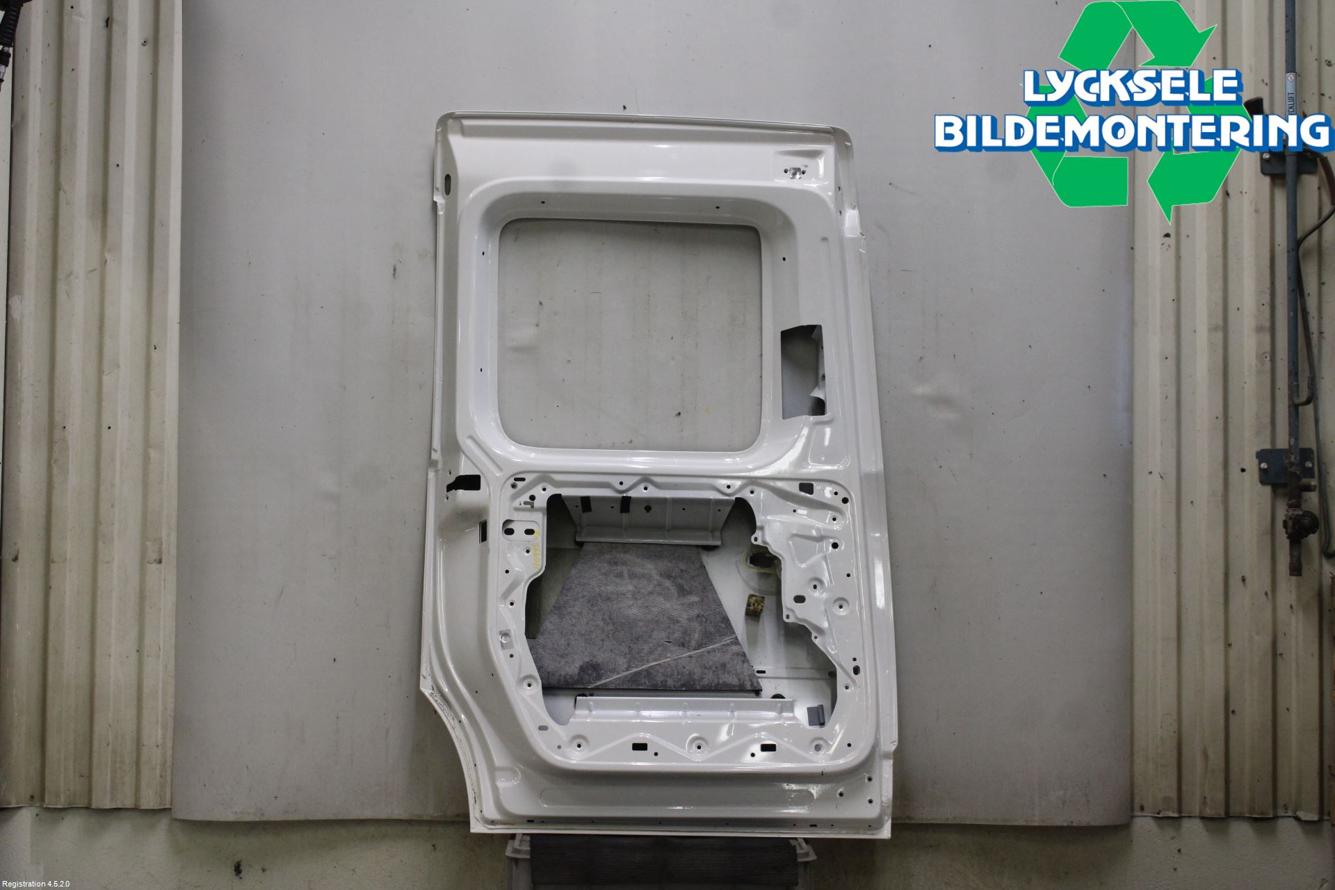 Volkswagen VW CADDY 11-15 Dörr Sido-Skjutdörr Vä