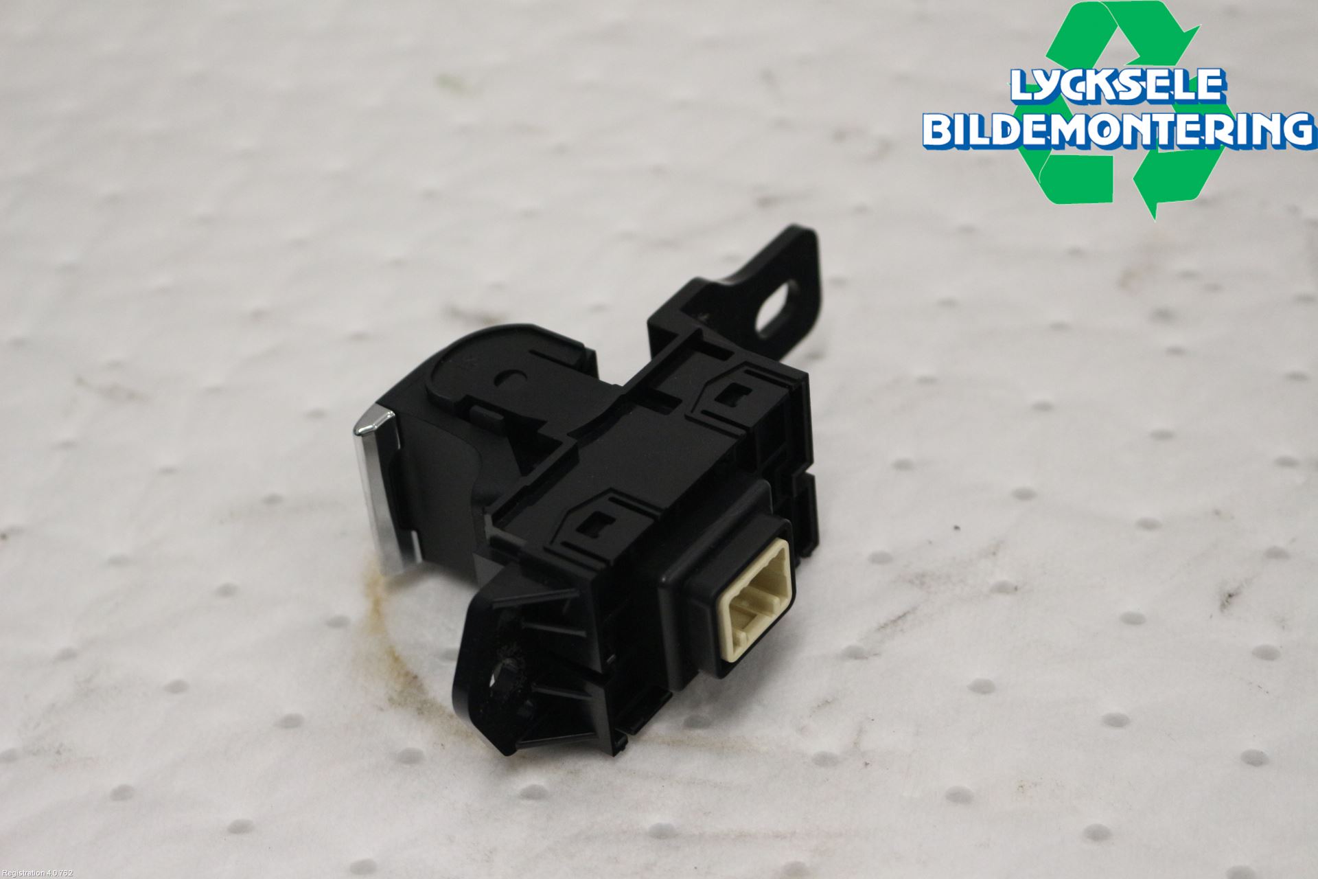Subaru OUTBACK 15-20 Strömställare Parkeringsbroms