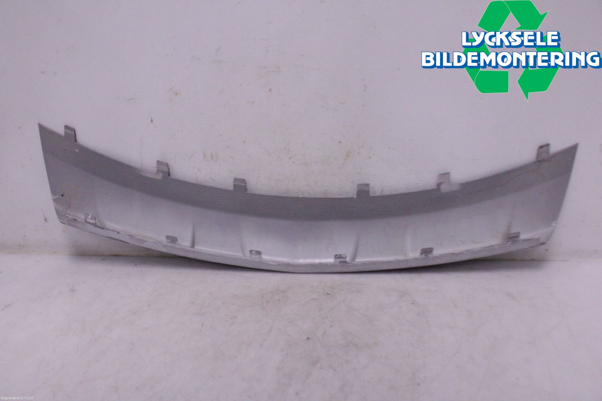 Opel INSIGNIA 17- Spoiler Fram
