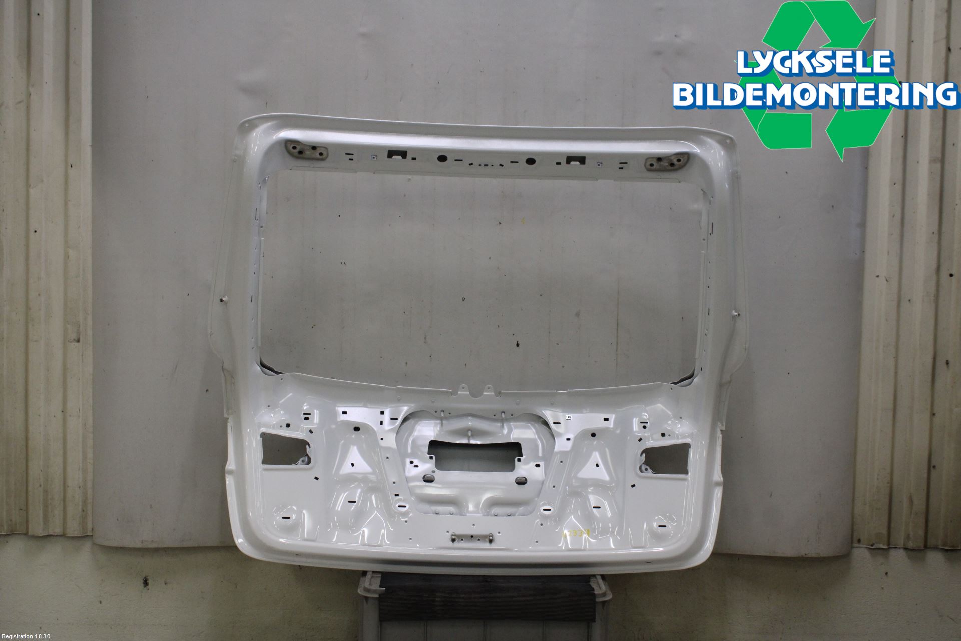 Audi A6 ALLROAD 12-18 Baklucka Kombi