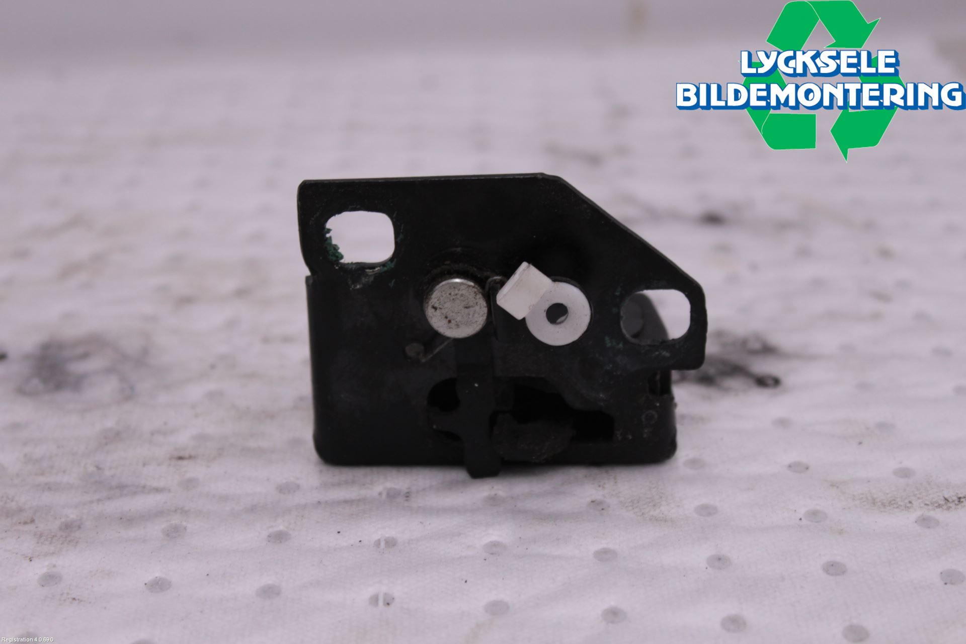 Opel COMBO D 12-18 Låskista Baklucka