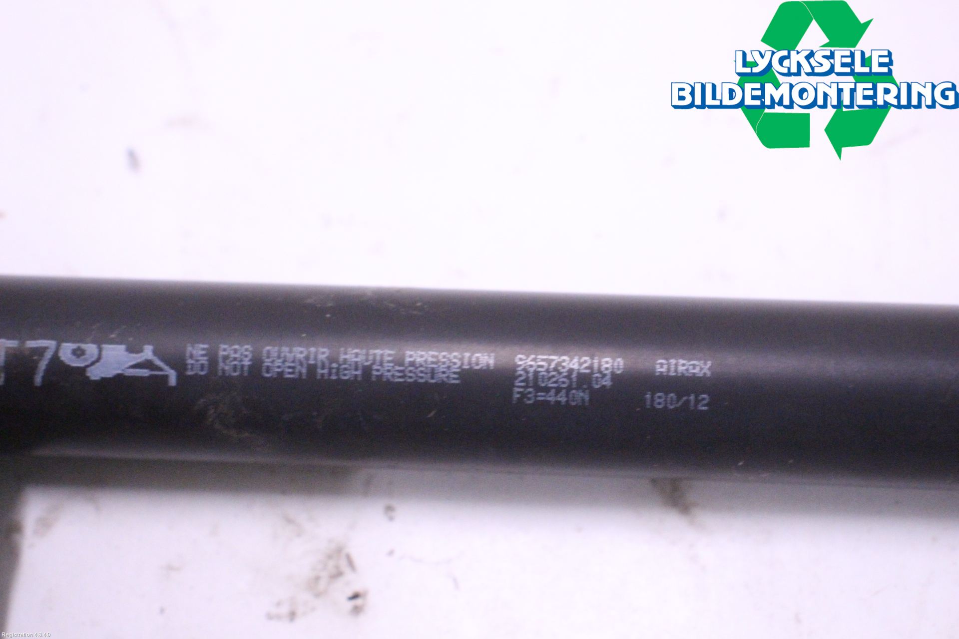 Peugeot 308 08-13 Gasfjäder Baklucka