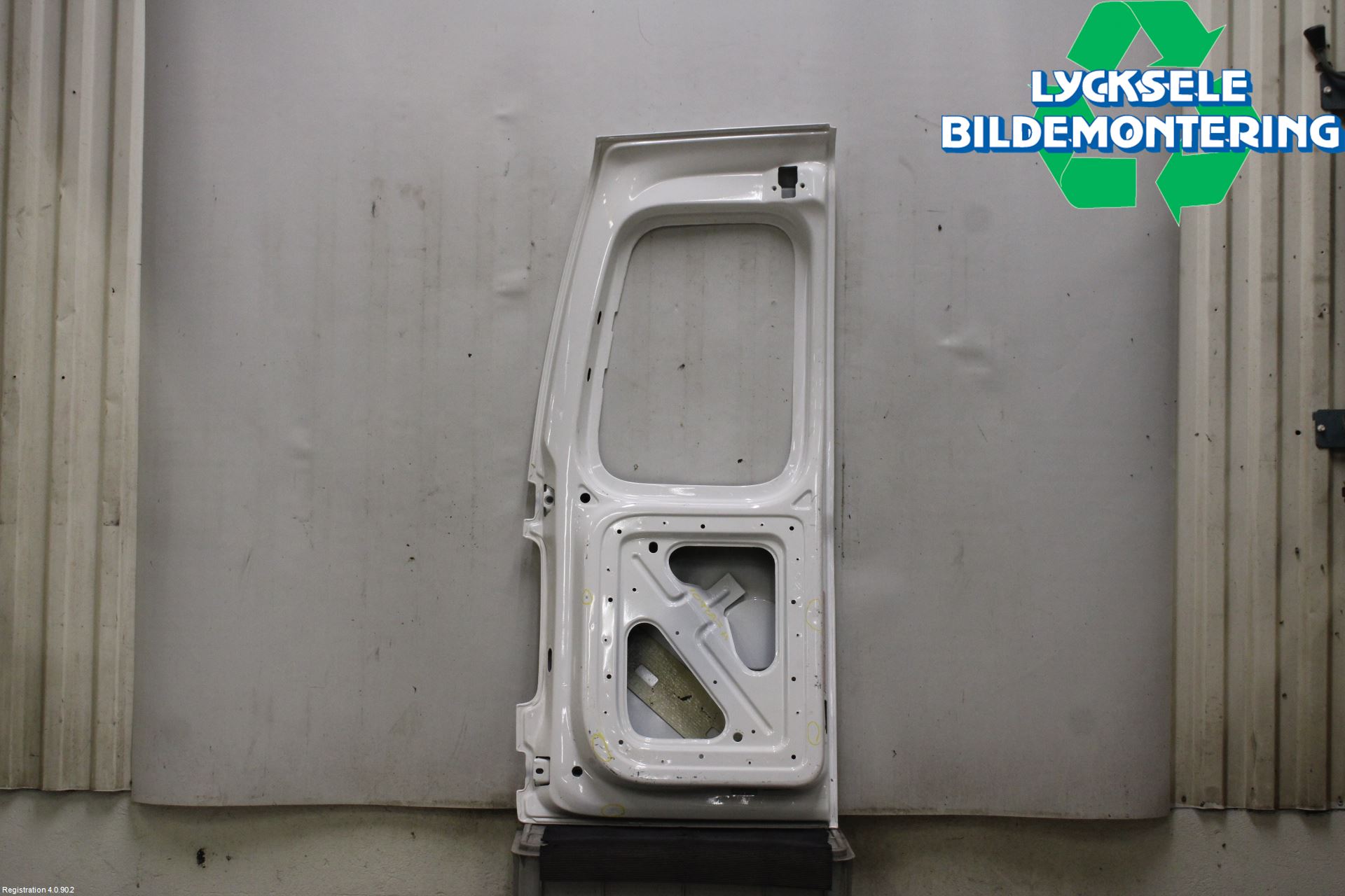 Volkswagen VW CADDY 11-15 Dörr Bak Van-Skåp Höger