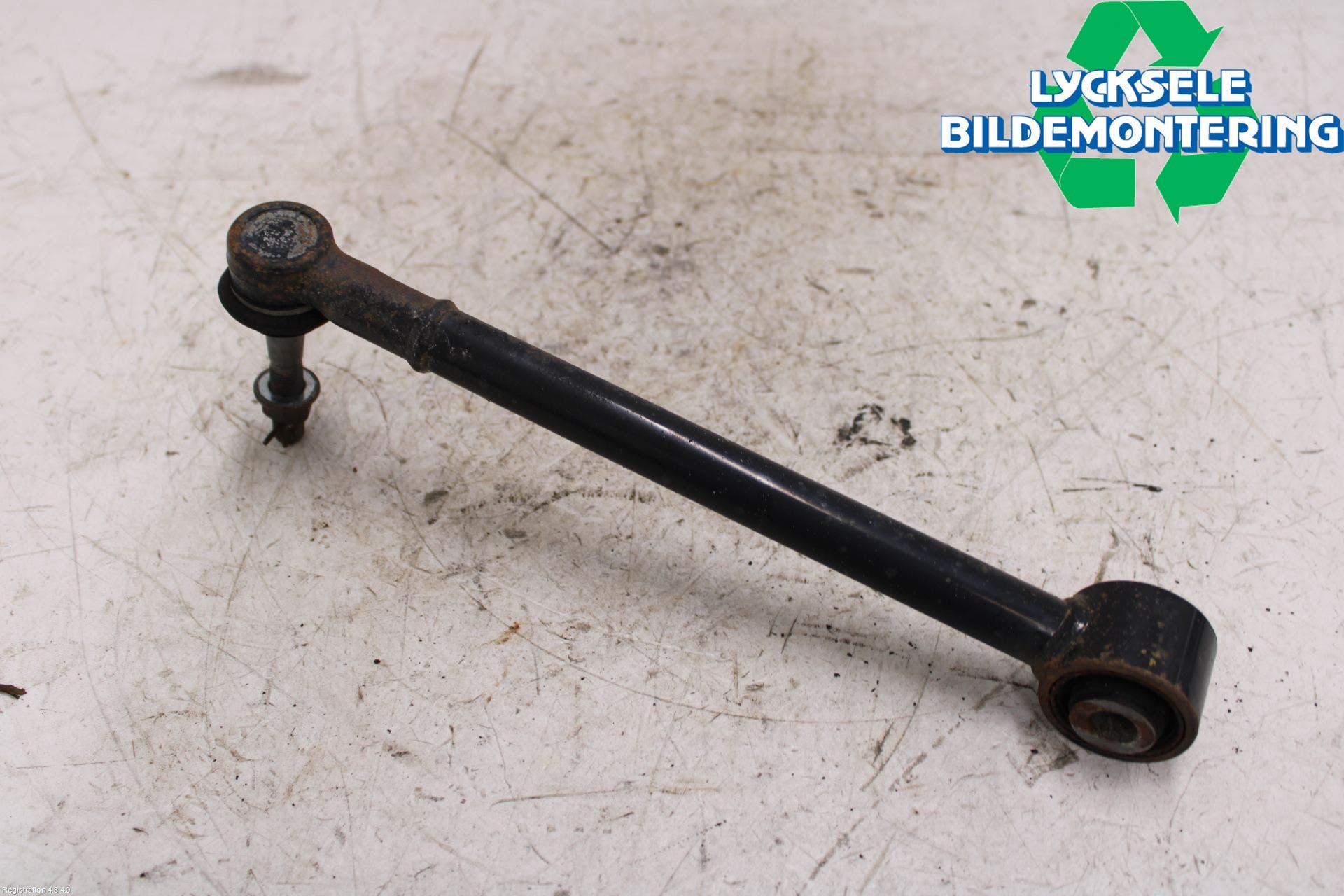 Subaru OUTBACK 21- Bärarm Bak Höger