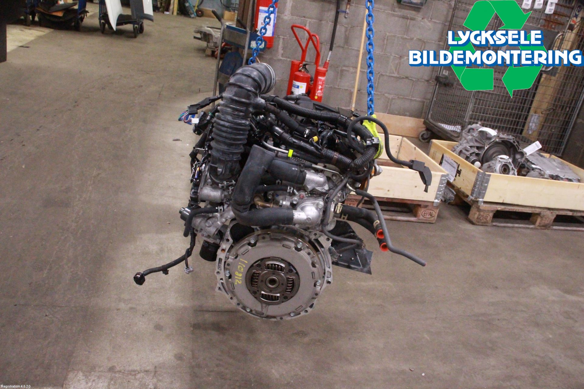 Mitsubishi OUTLANDER 13-21 Motor Bensin