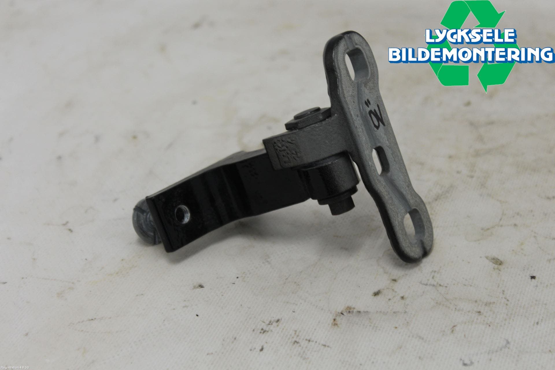 Volvo V60 19- Dörrgångjärn