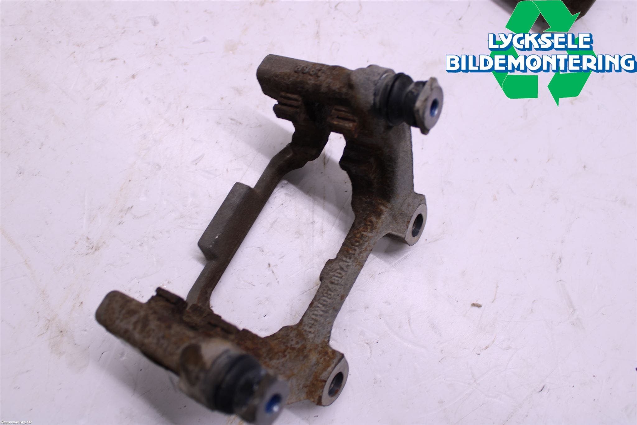 Volkswagen VW CADDY 11-15 Bromsokshållare