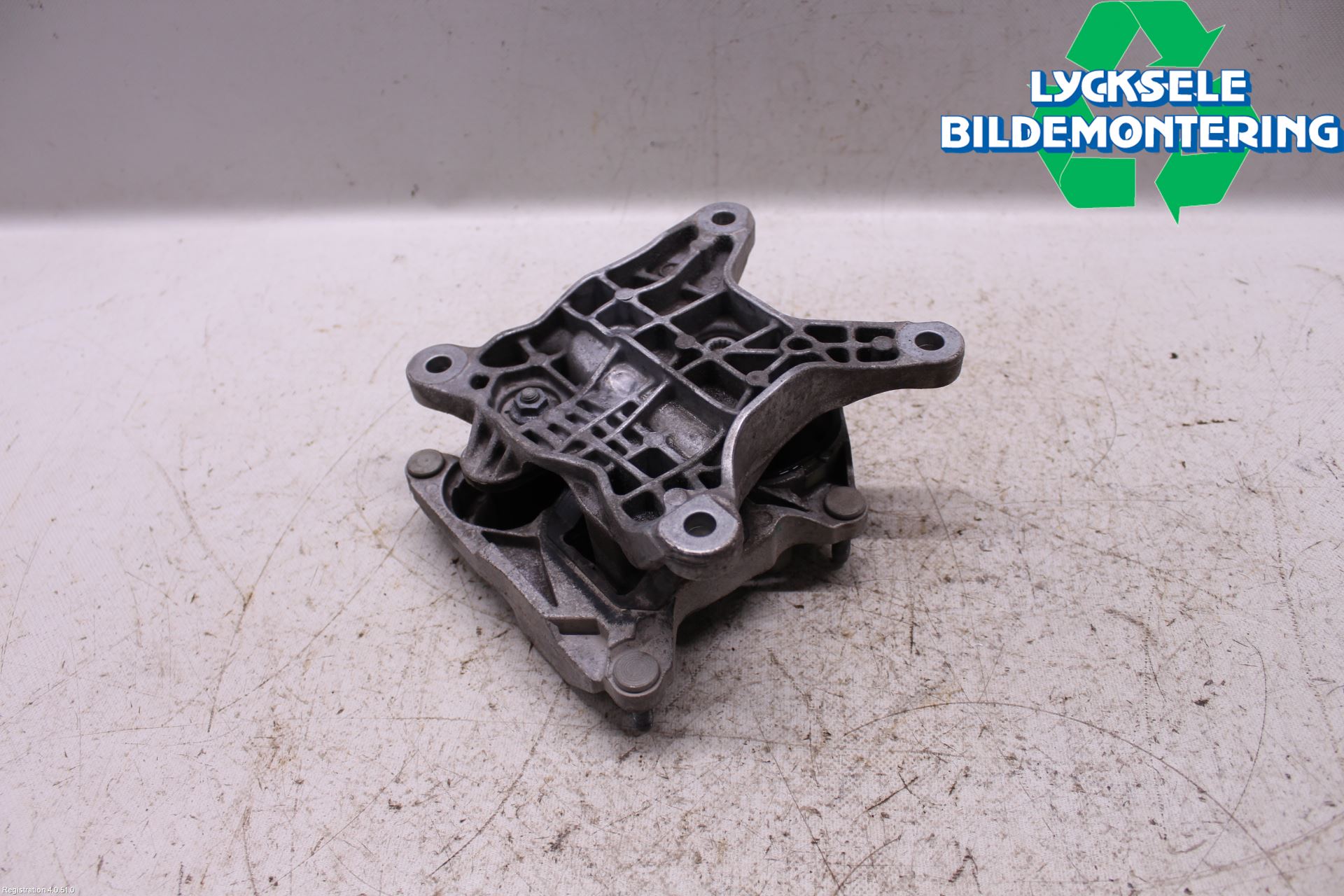 Audi Q8/SQ8 4M 19- Växellådsfäste