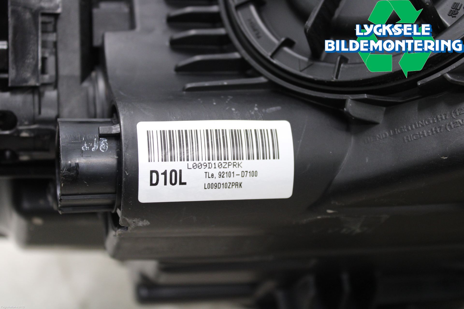 Hyundai TUCSON 05- Strålkastare Vänster