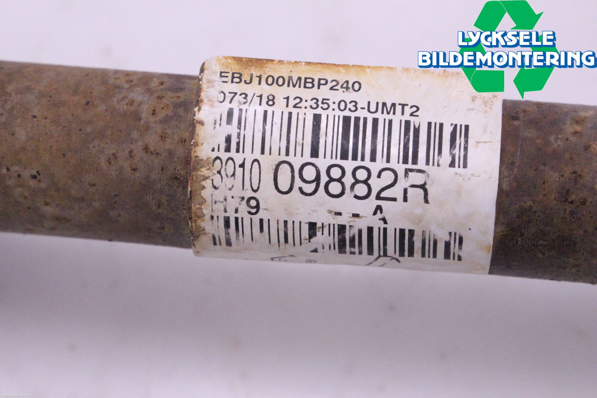 Dacia DUSTER 18-24 Drivaxel Fram Höger