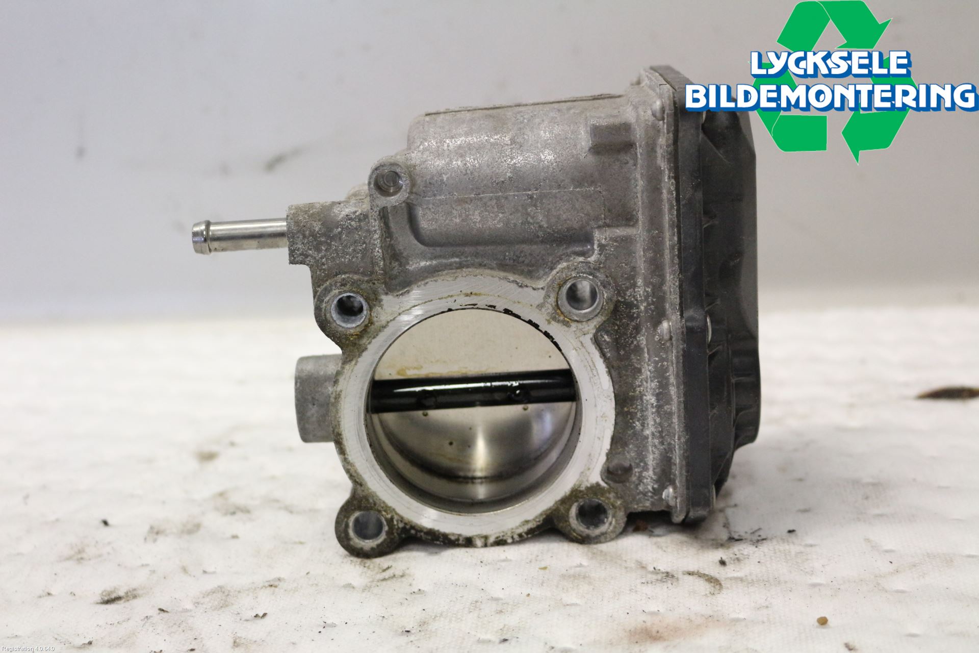 Toyota AURIS 13-19 Injspjällhus