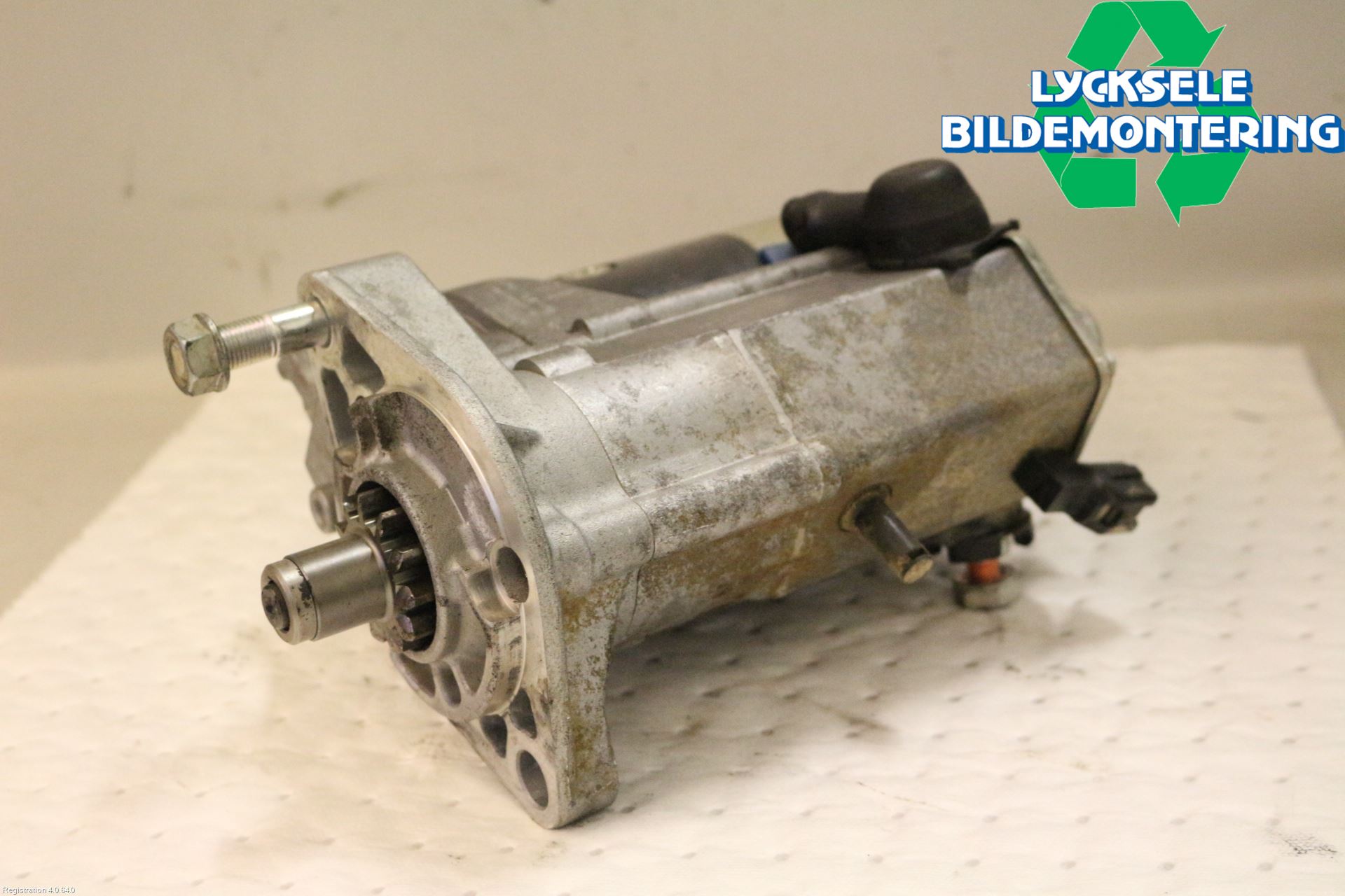 Toyota HILUX 16- Startmotor Diesel