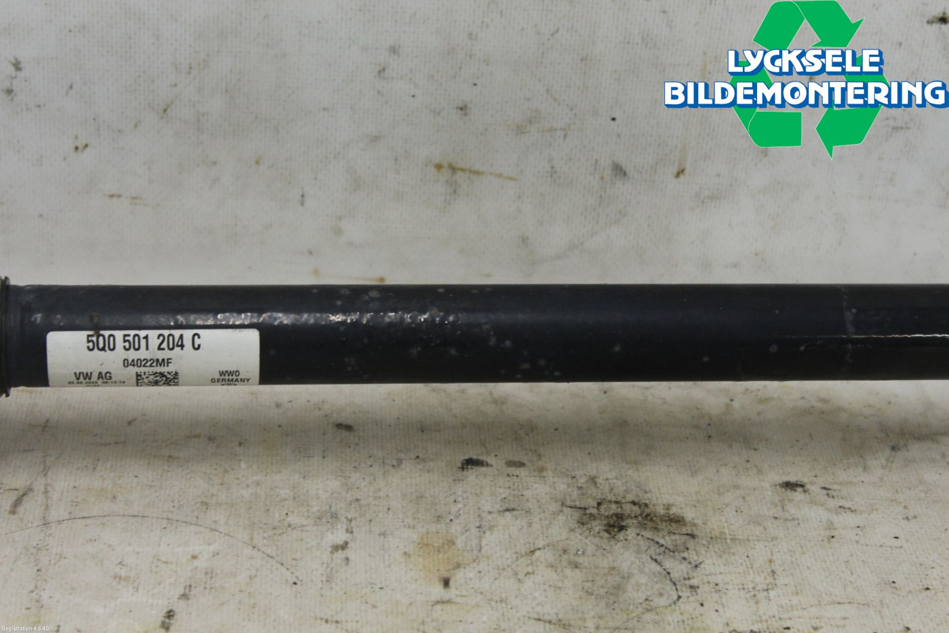 Volkswagen VW T-ROC 18- Drivaxel Bak Höger