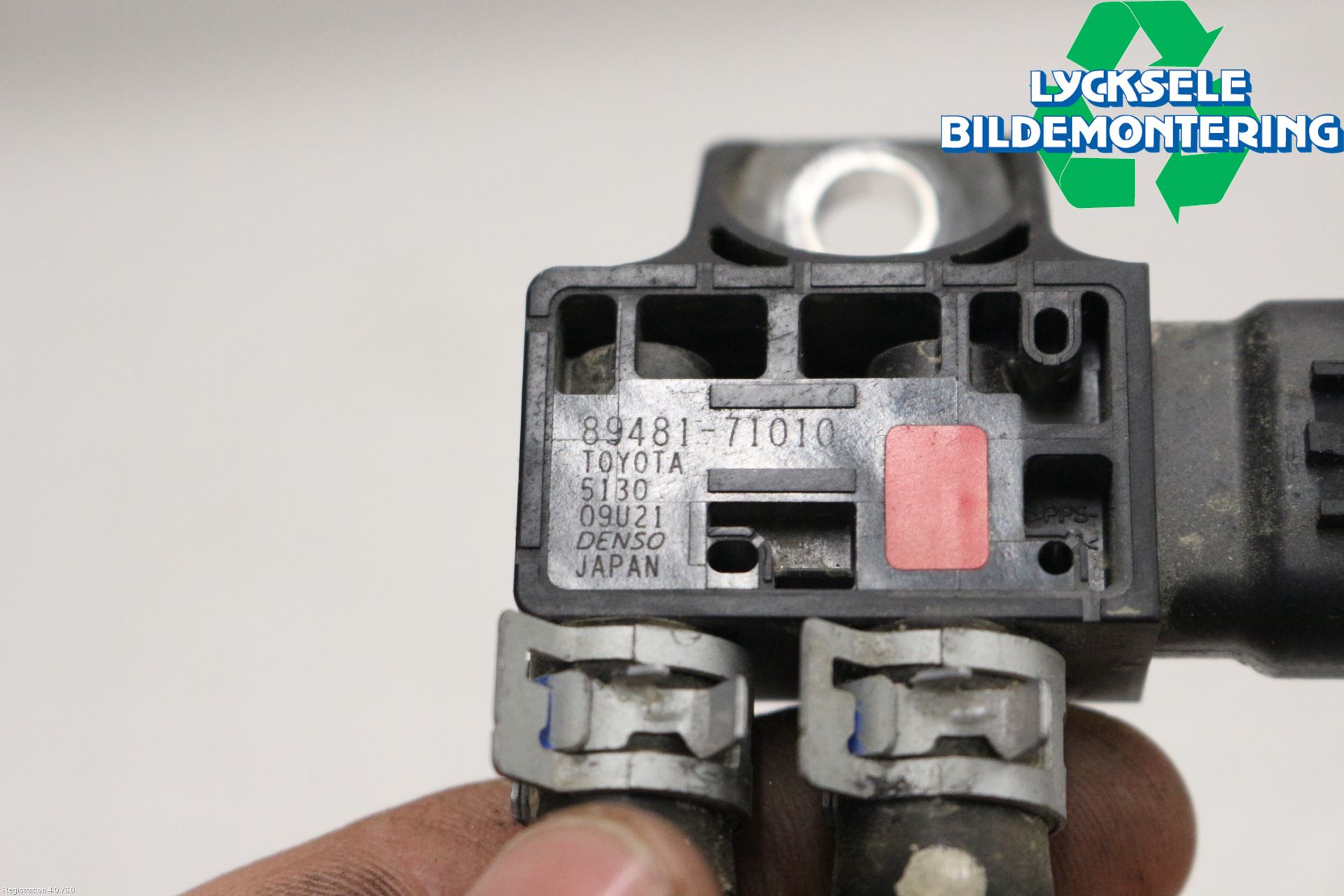 Toyota HILUX 16- Sensor Avgas