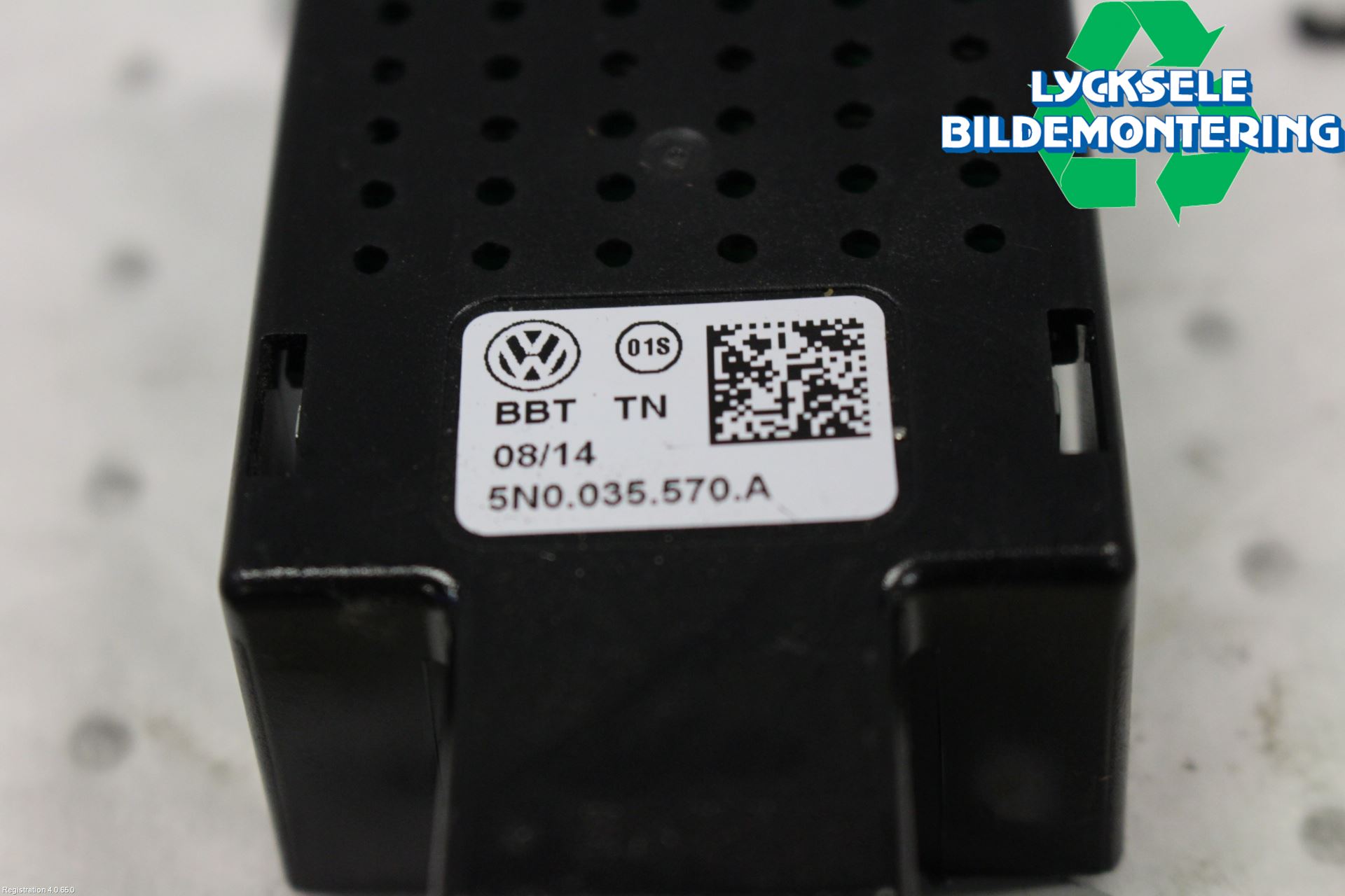Volkswagen VW TIGUAN 07-16 Antennförstärkare