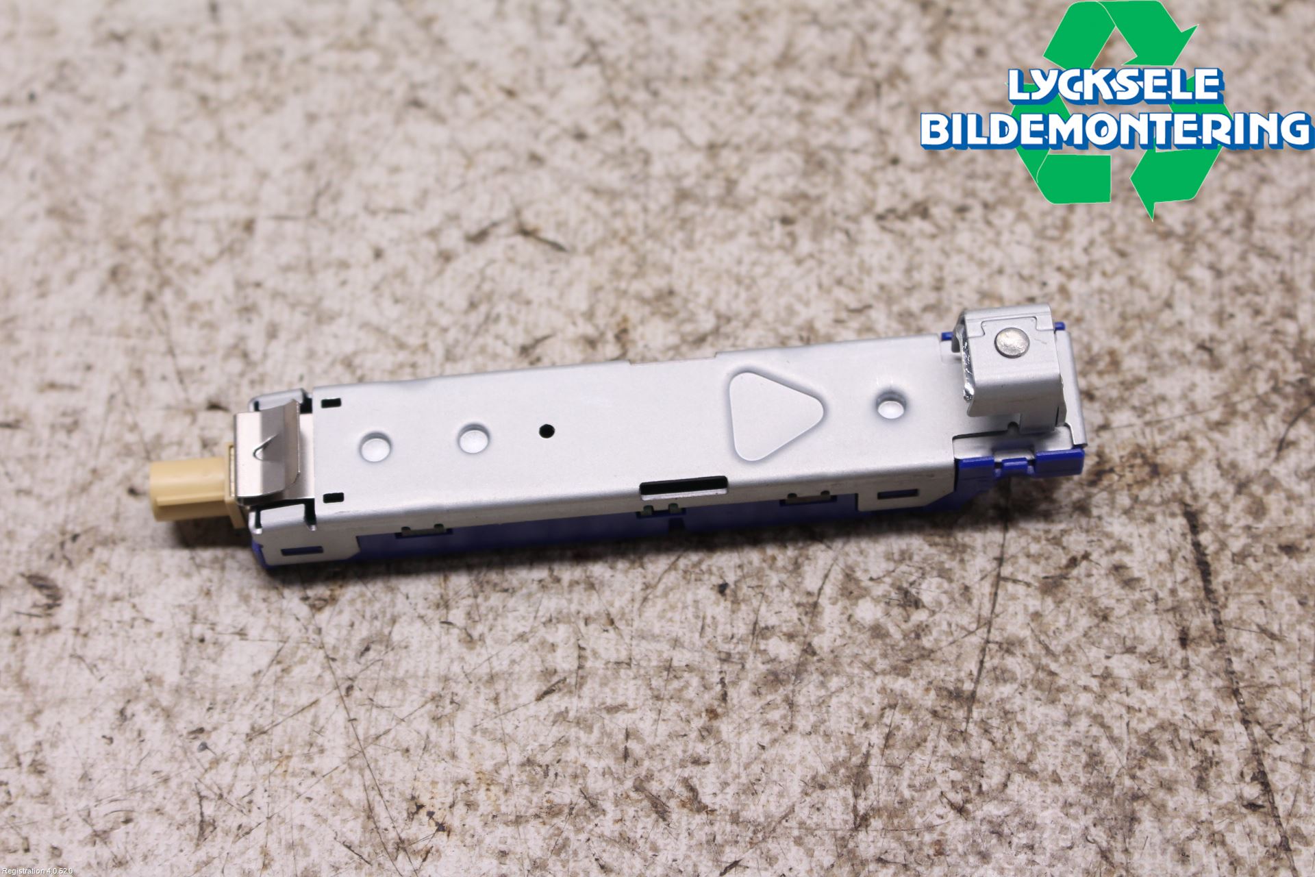 Audi A4/S4 B9 16-19 Antennförstärkare