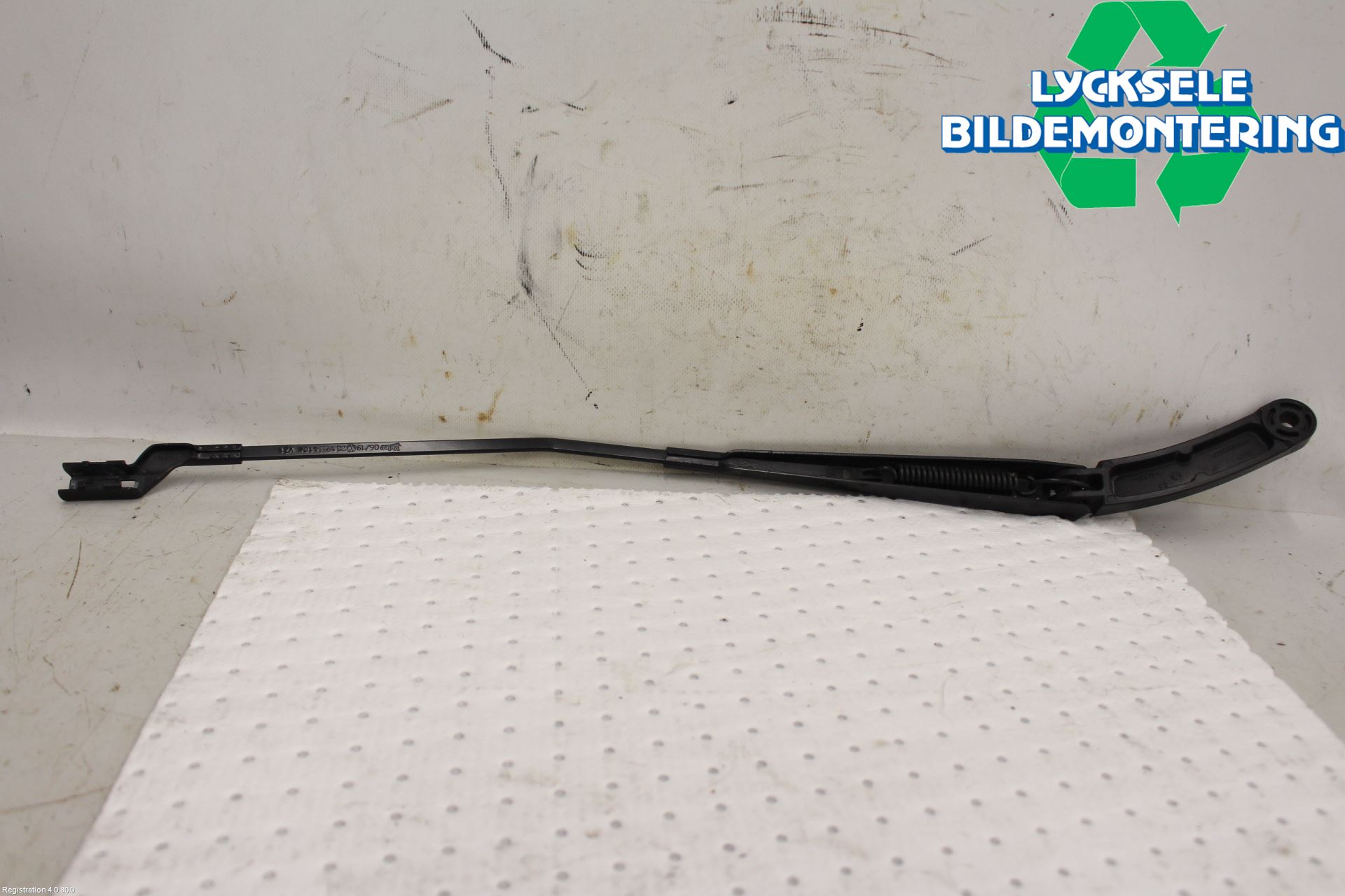 Volkswagen VW POLO VI 18->> Torkararm Armar Vindruta
