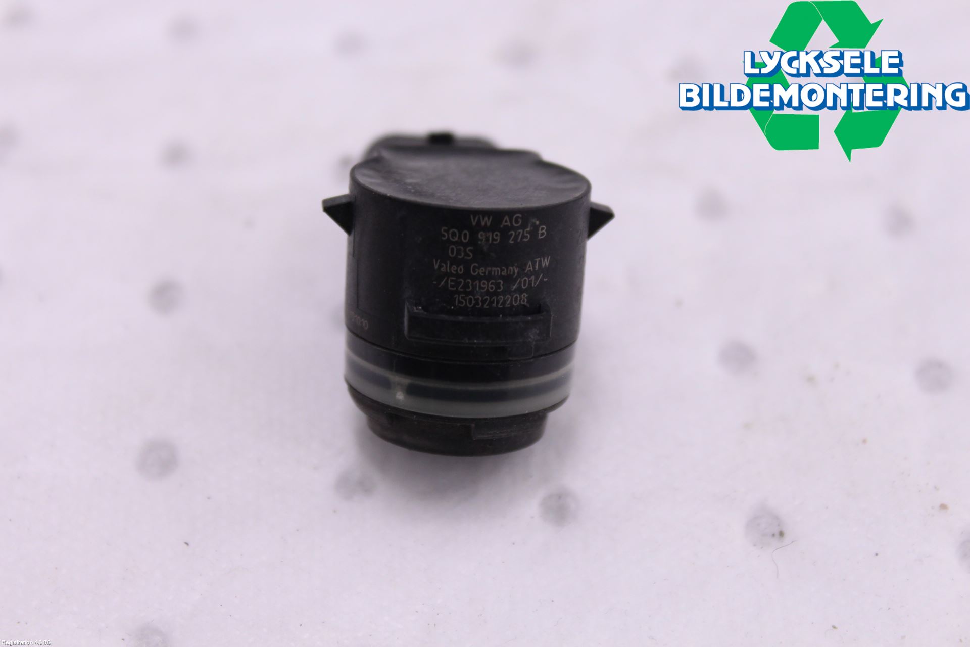 Audi A6 F2/C8 19- Parkeringshjälp Backsensor