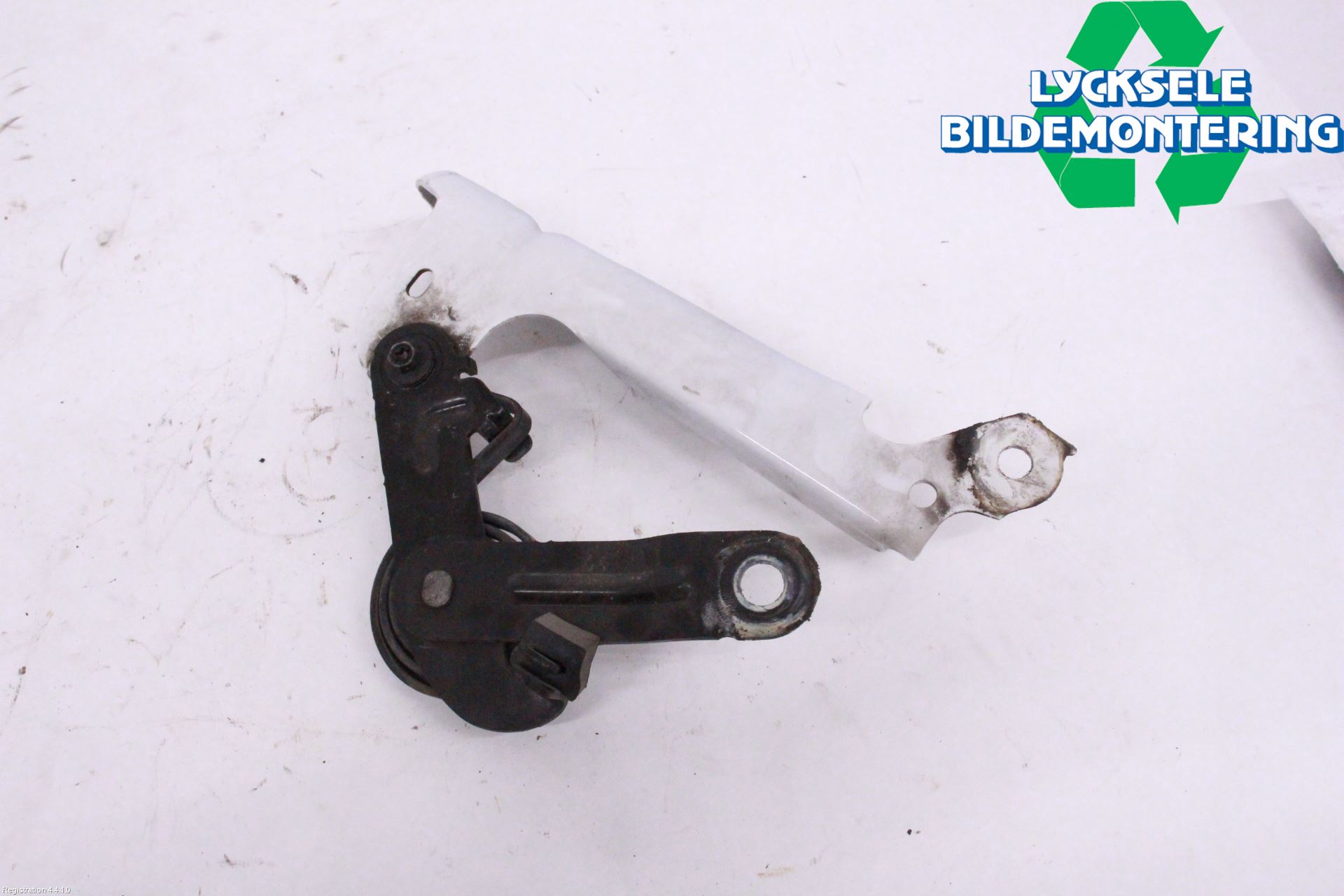 Chevrolet SILVERADO PICKUP Huvgångjärn