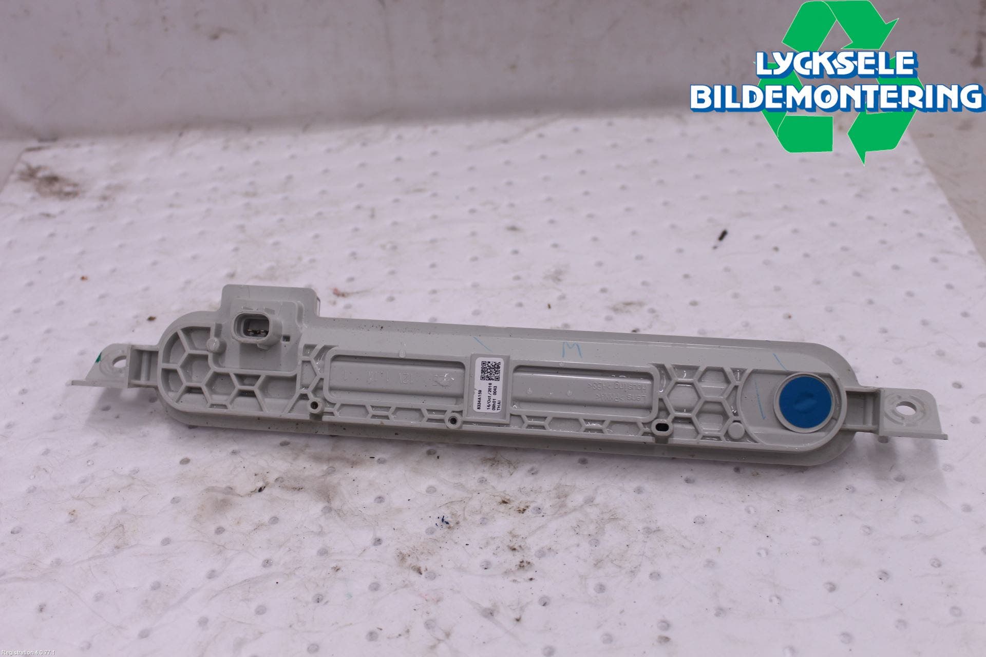 Mitsubishi L200 16-23 Bromsljus Bakruta