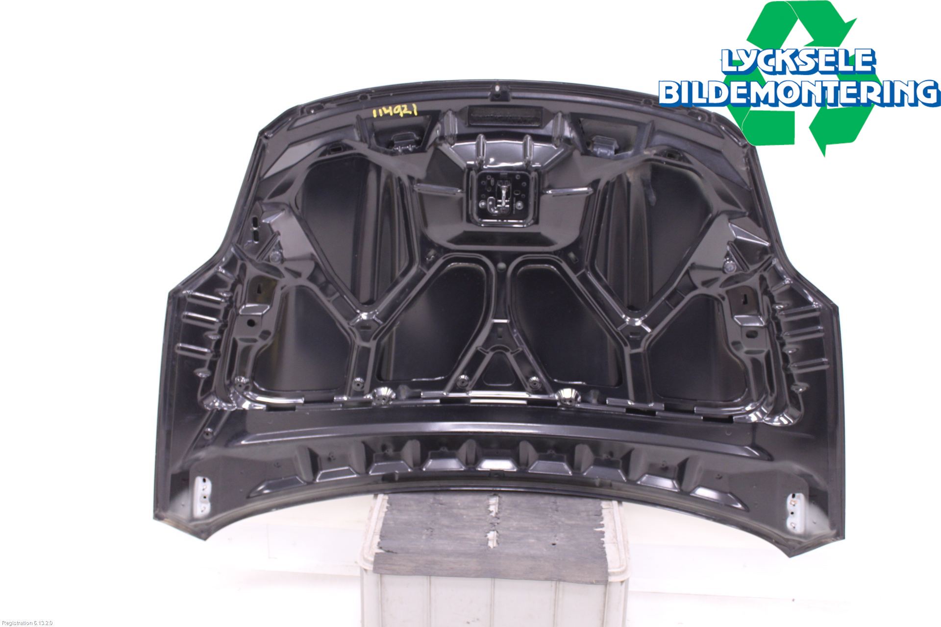Ford KUGA 08-12 Huv Fram