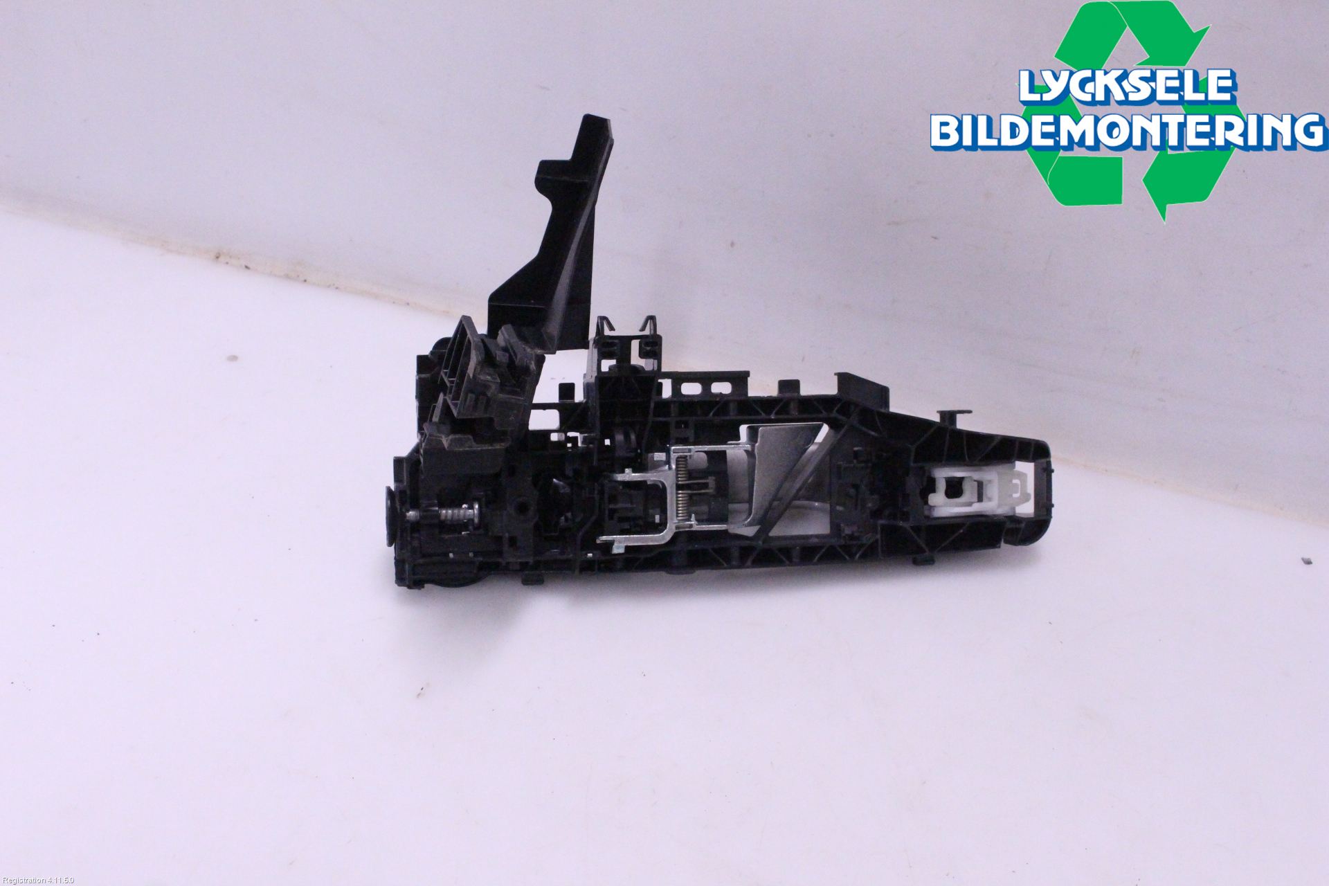 Mercedes-Benz MB E-KLASS (W214) 24- Dörrhandtag Yttre Hö