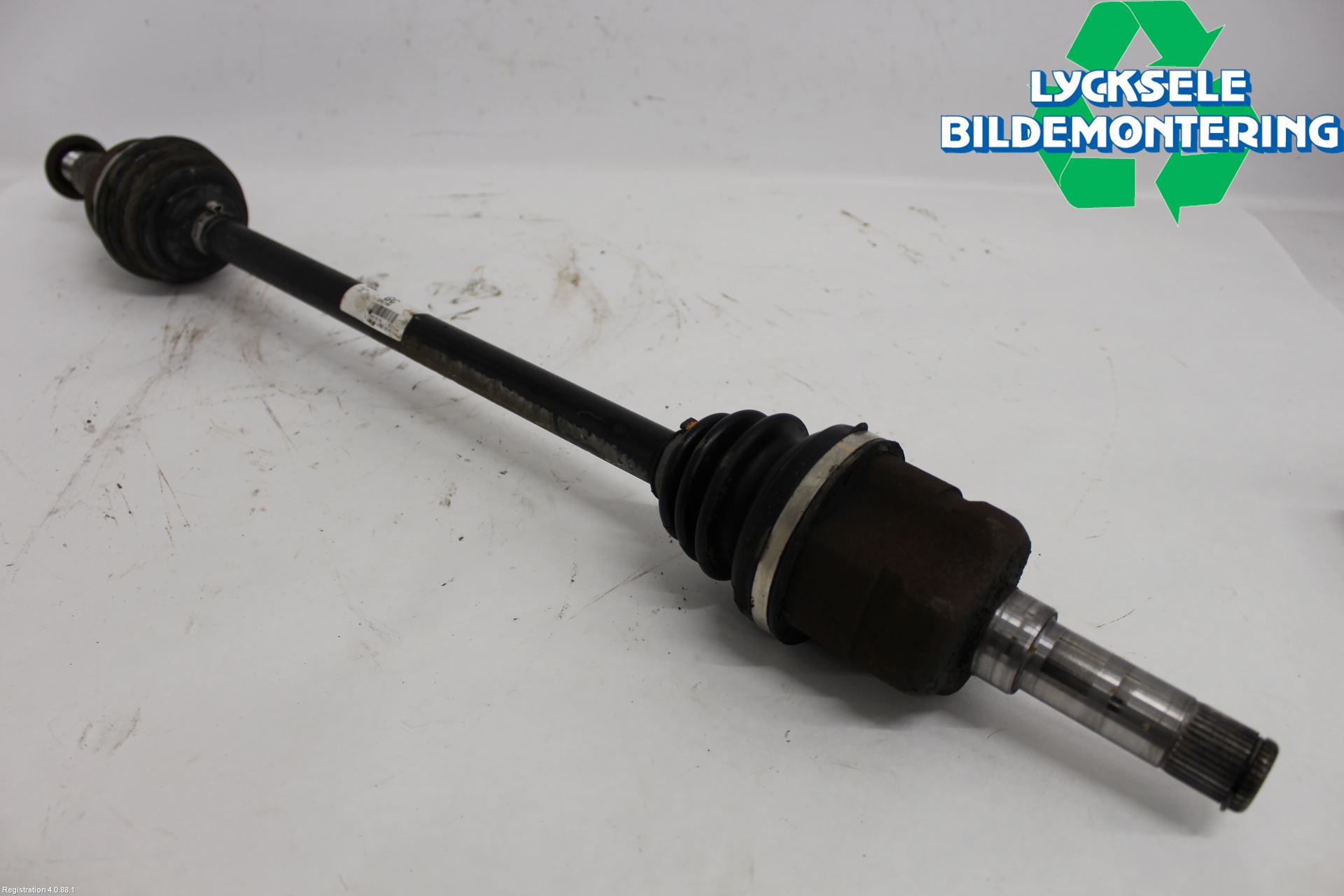 Opel INSIGNIA 09-16 Drivaxel Bak Höger