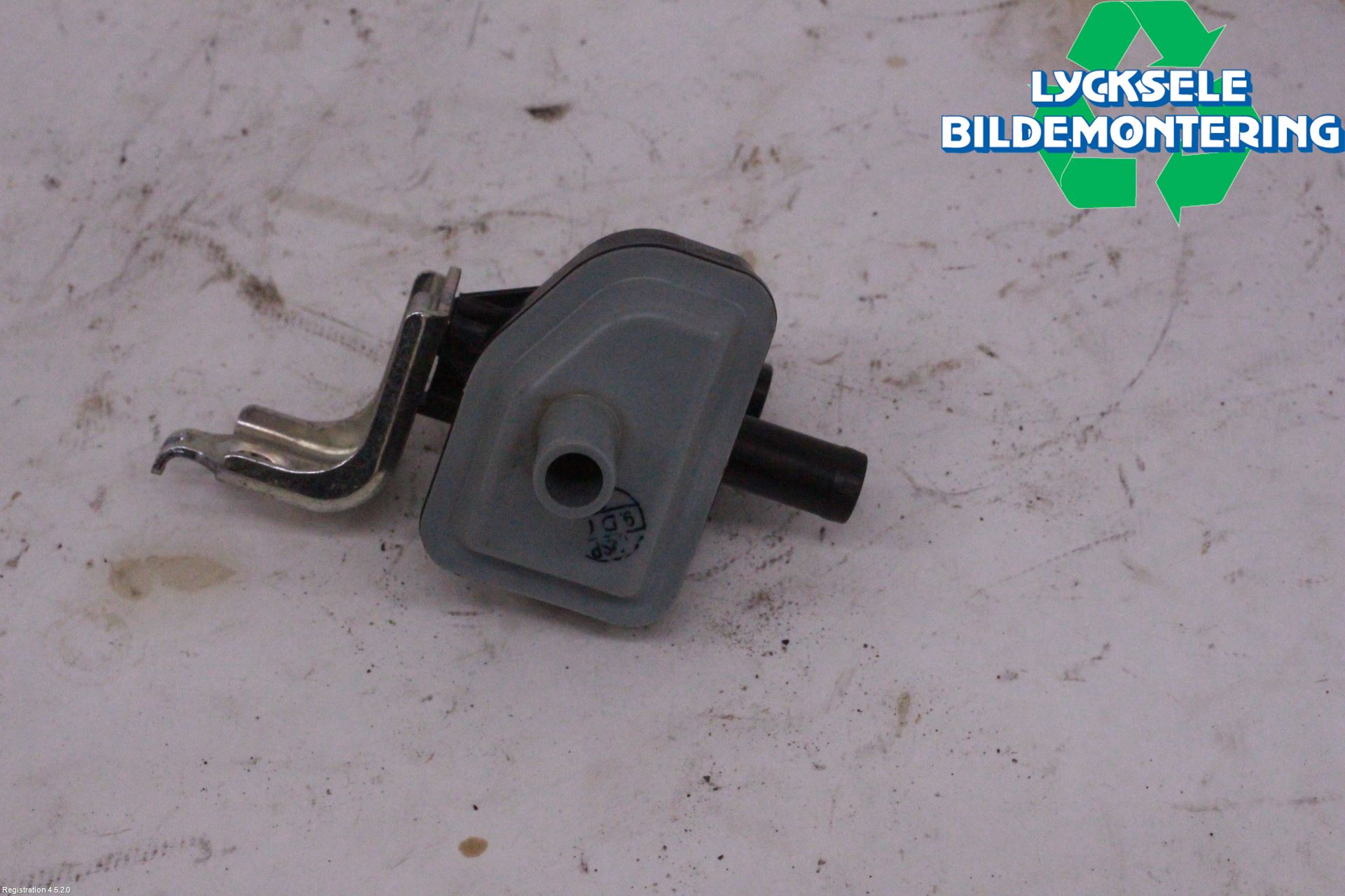 Toyota YARIS XP21 20- Vakuumventil