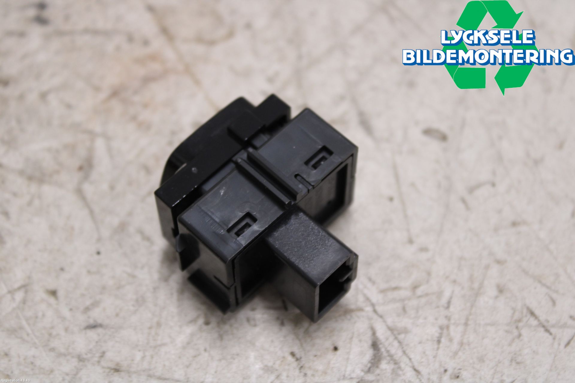 Volvo V90 17->> Strömställare Centrallås