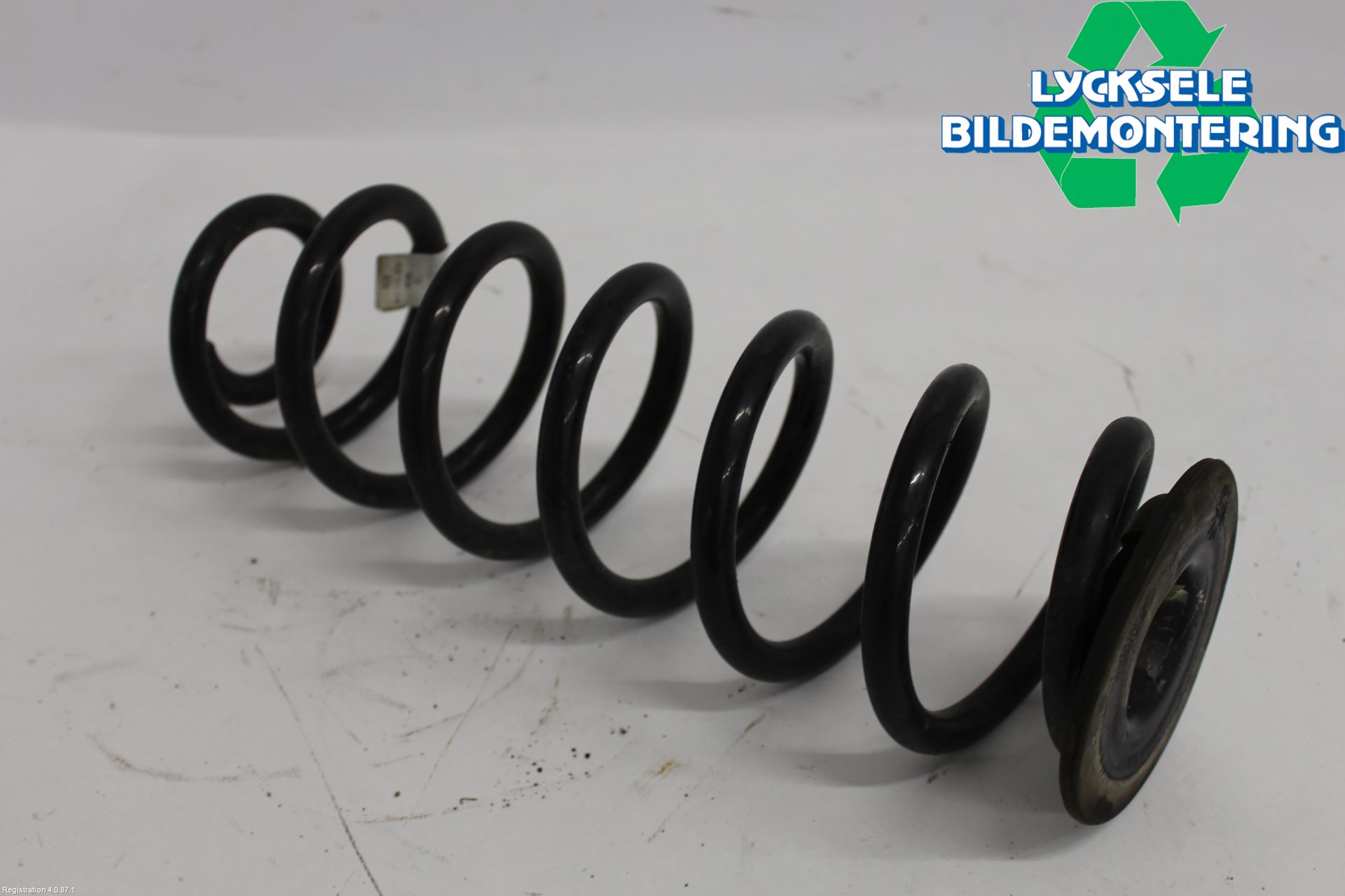 Seat ATECA 16->> Fjäder Bak