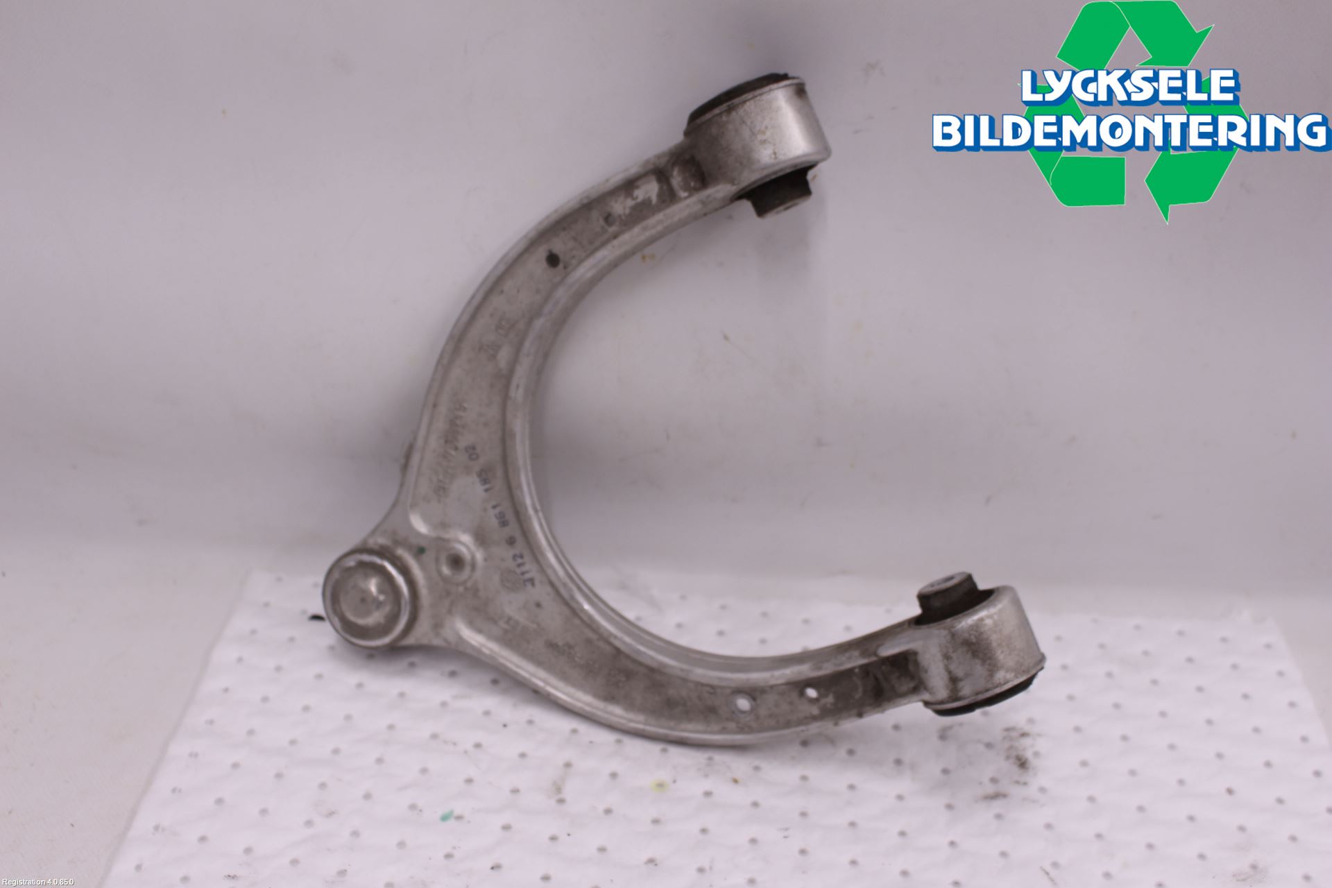 BMW 5 G30/G31/F90 17-23 Bärarm Fram Övre Vä