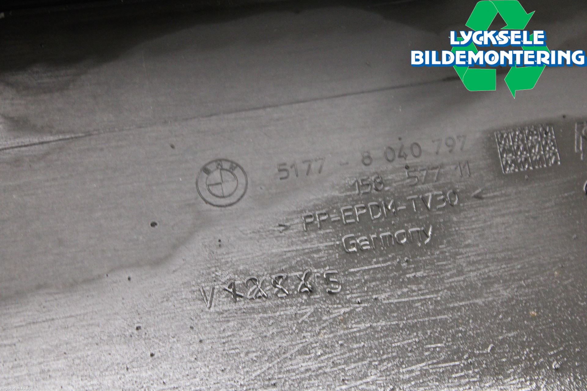 BMW 3 E90/91 SED/TOU 05-12 Sidokjol Vä