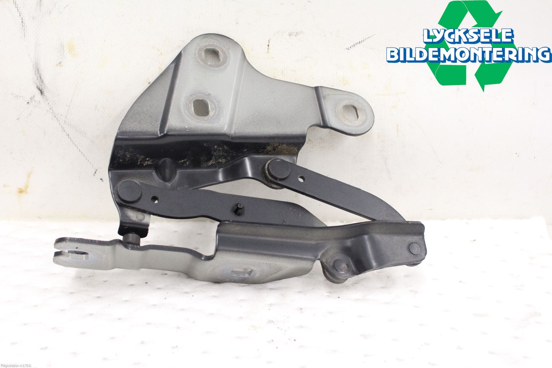 BMW X1 E84 10-15 Huvgångjärn