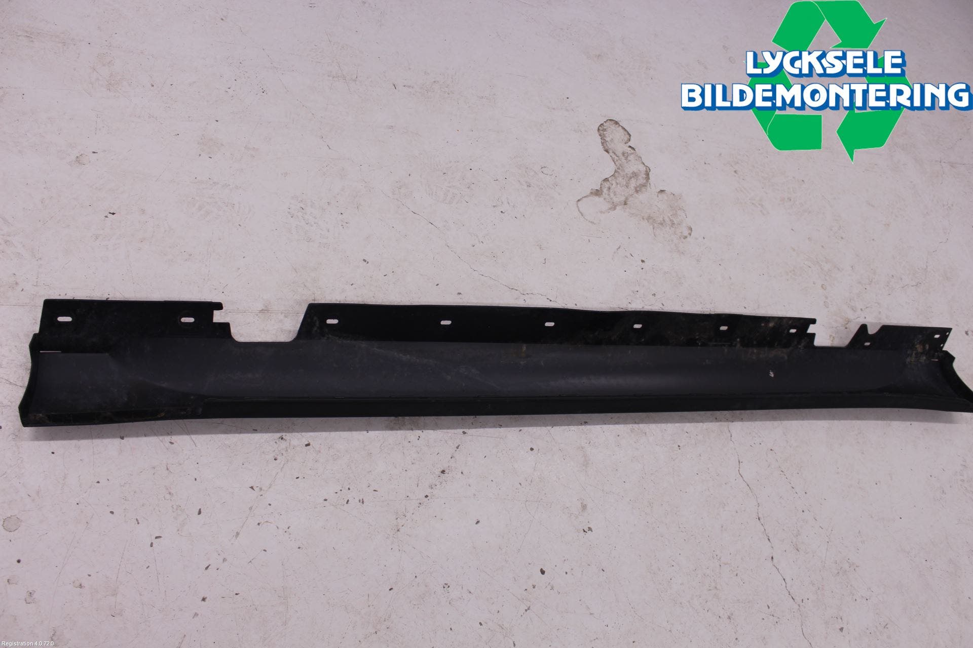 BMW X1 E84 10-15 Sidokjol Vä