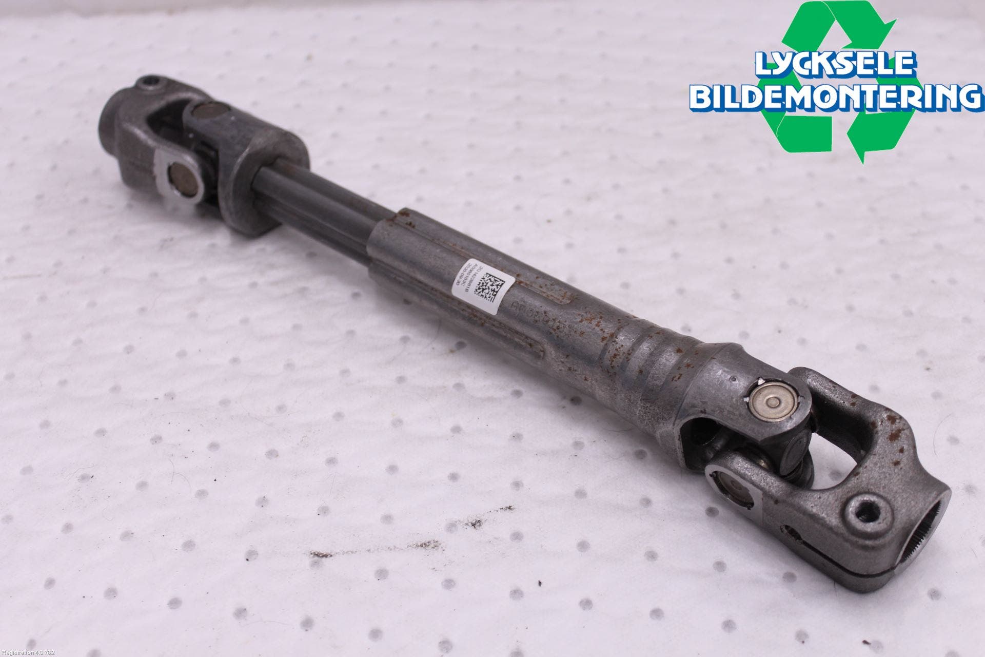 Audi A1 19- Rattaxelknut