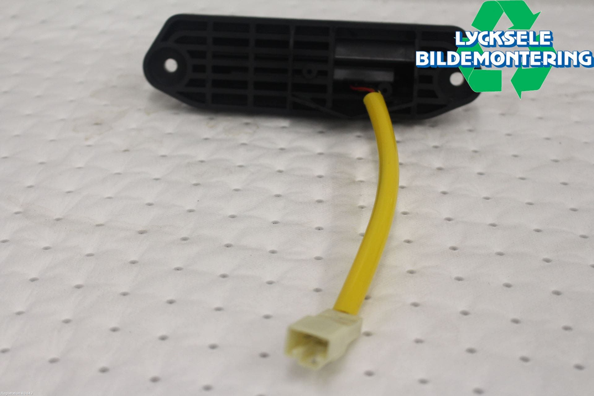 Mitsubishi OUTLANDER 13-21 Bakluckehandtag