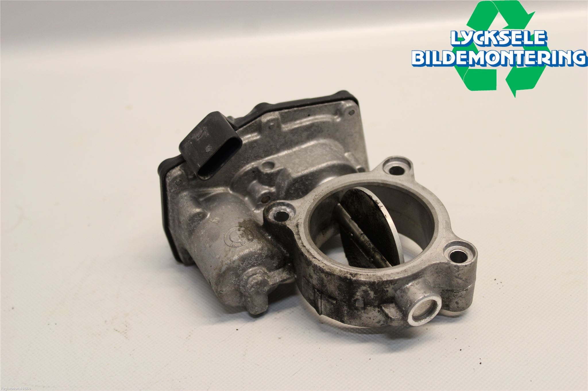 BMW 3 E90/91 SED/TOU 05-12 Injspjällhus