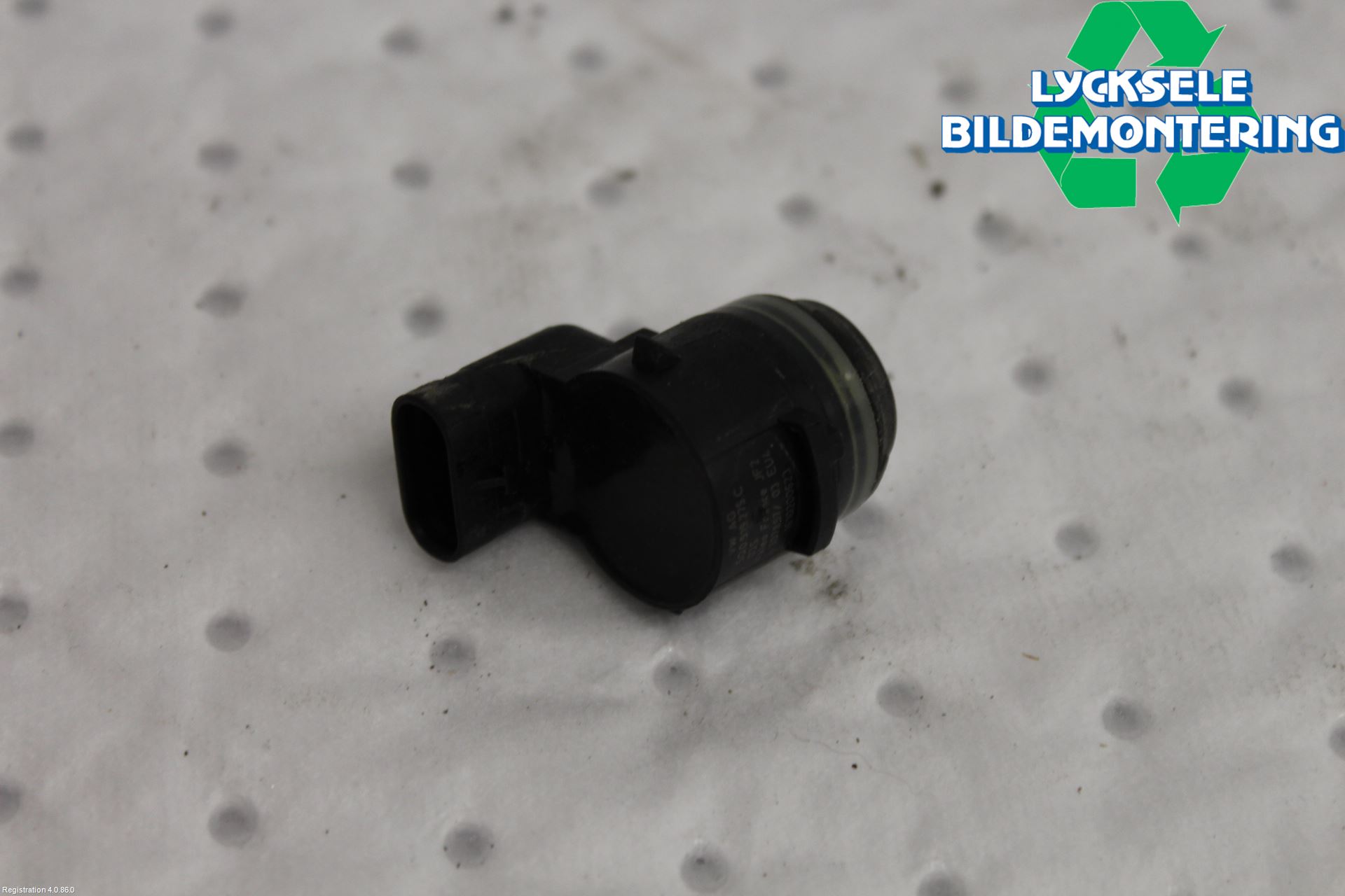 Audi A1 19- Parkeringshjälp Frontsensor