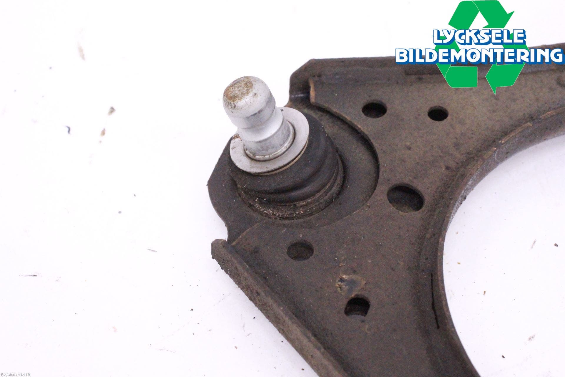 Mazda CX-60 22- Bärarm Fram Övre Hö